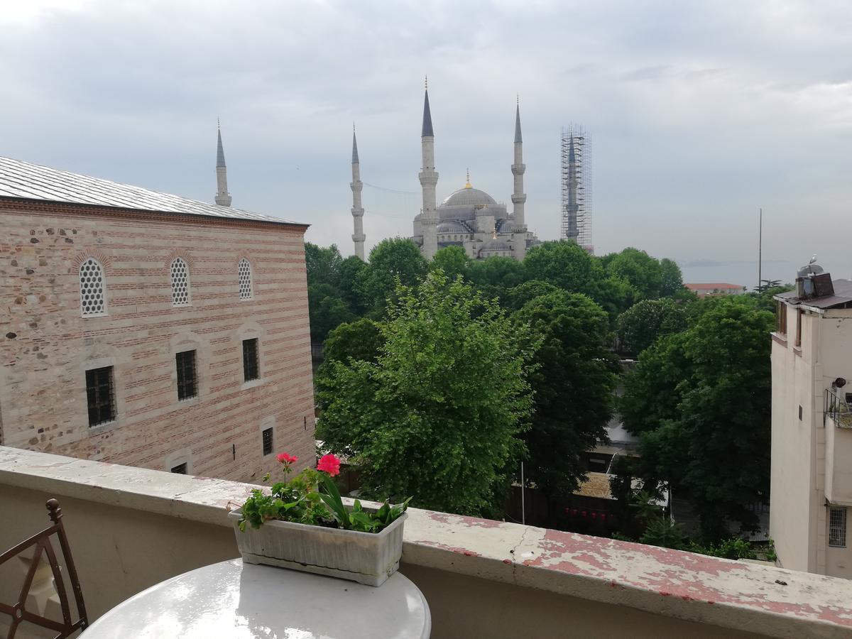 Turkoman Hotel 3*