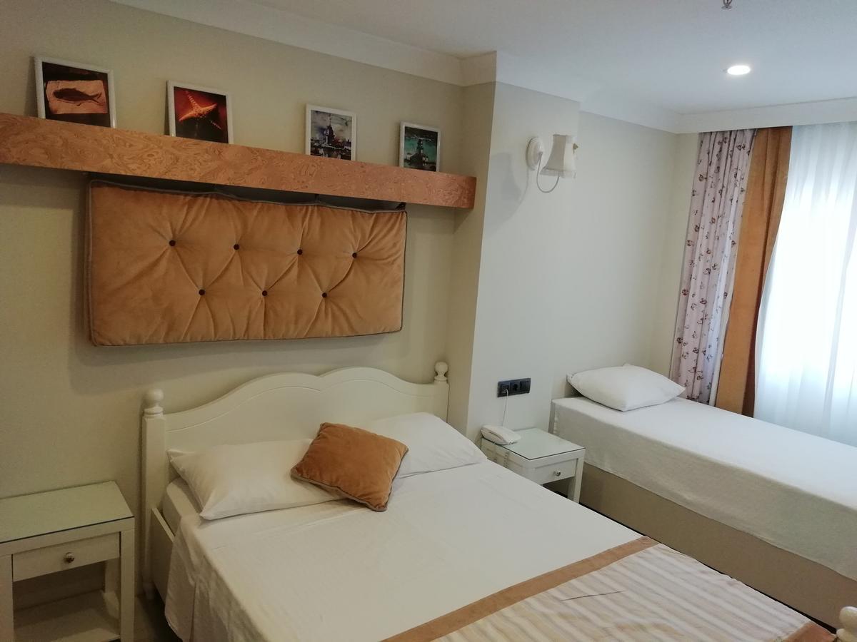 Just Hotel