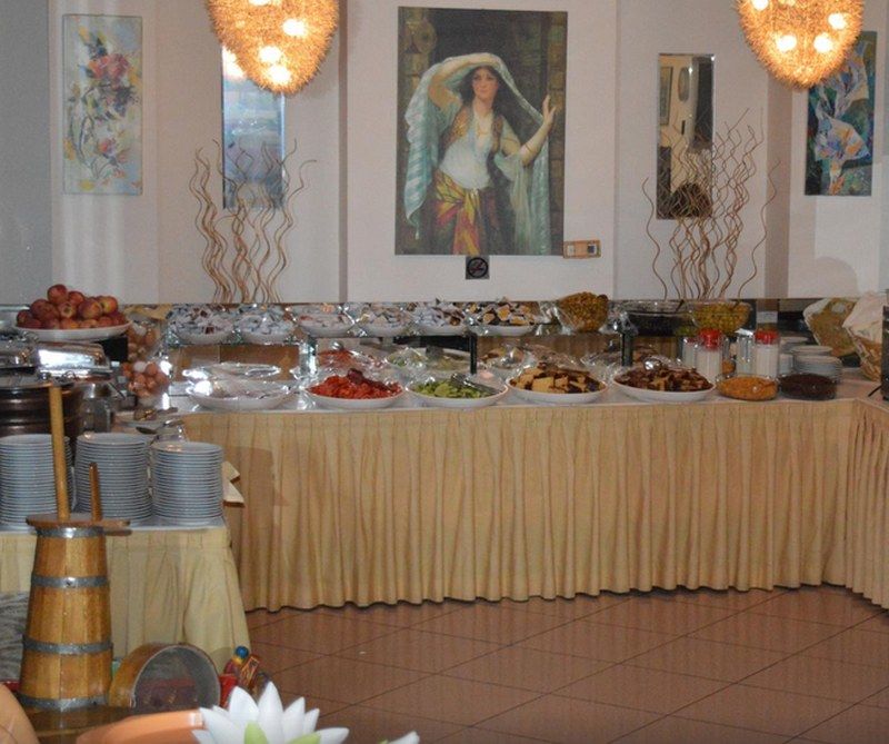 Grand Ons Otel 3*