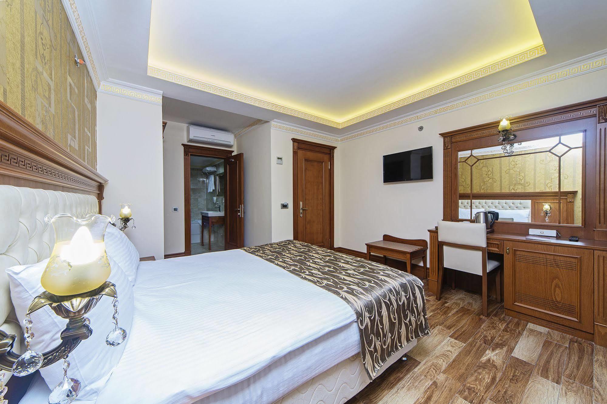 Lausos Palace Sisli Hotel 5*