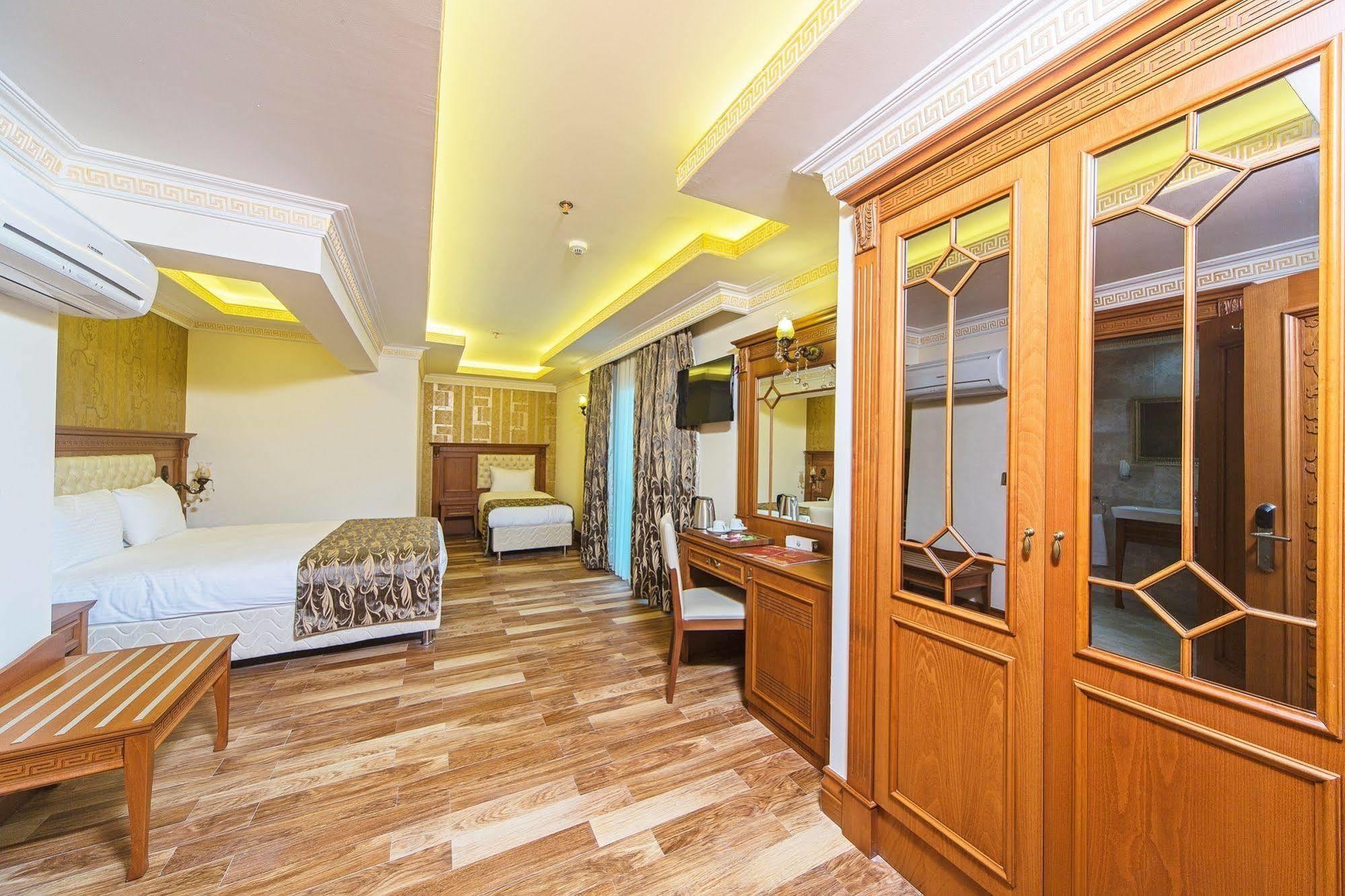 Lausos Palace Sisli Hotel 5*