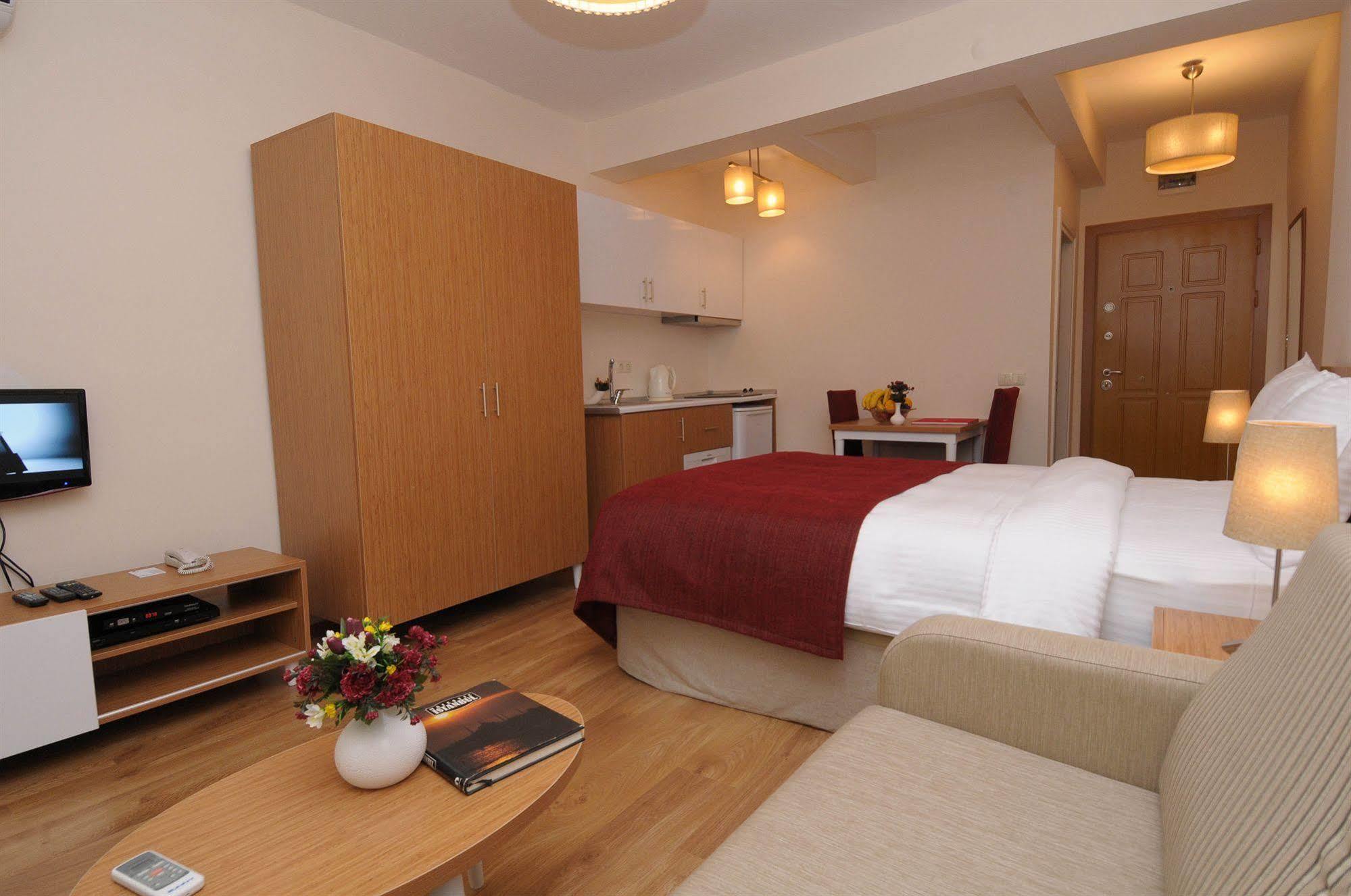 Apartment Three Apples Taksim *