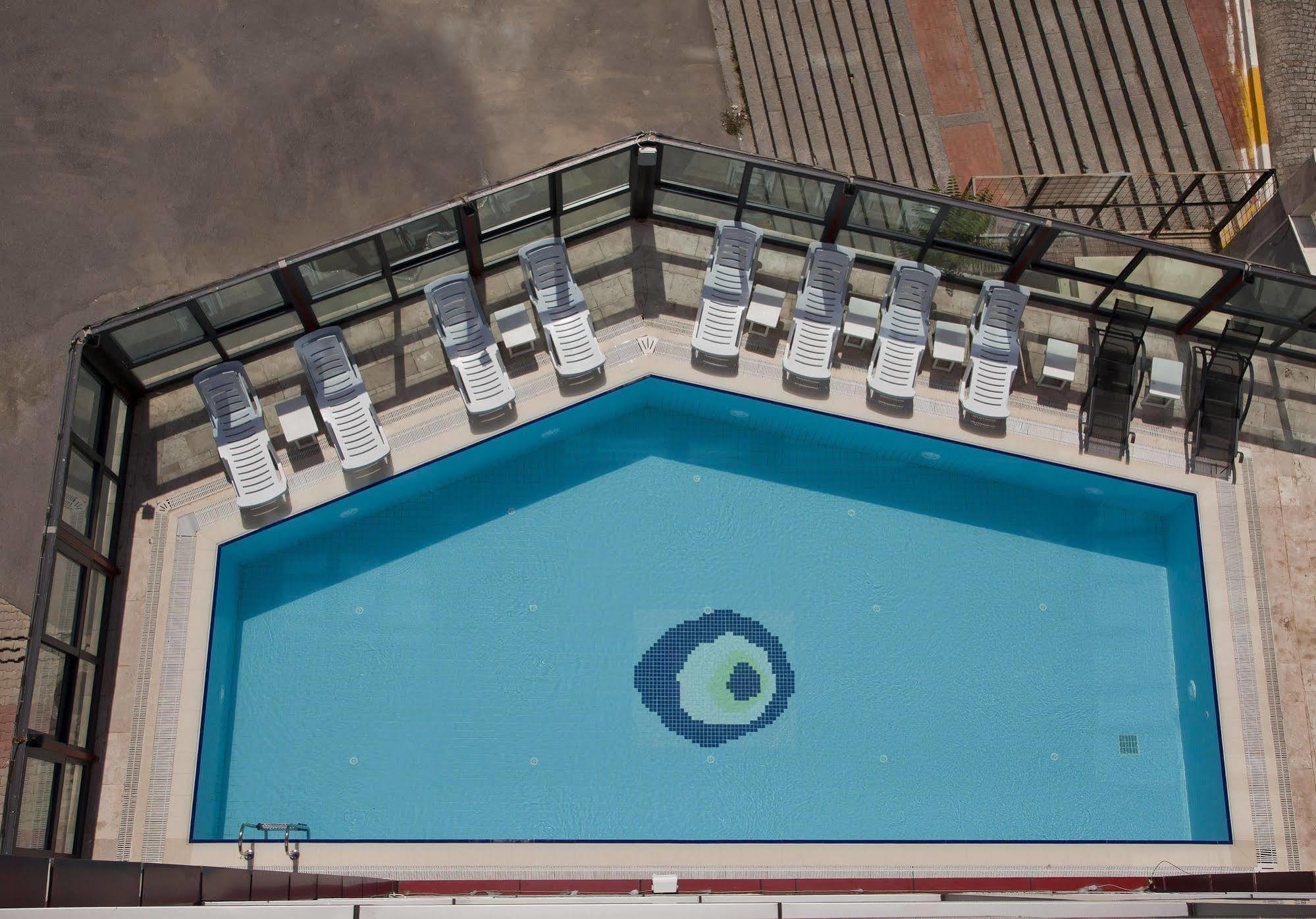 Hotel Volley