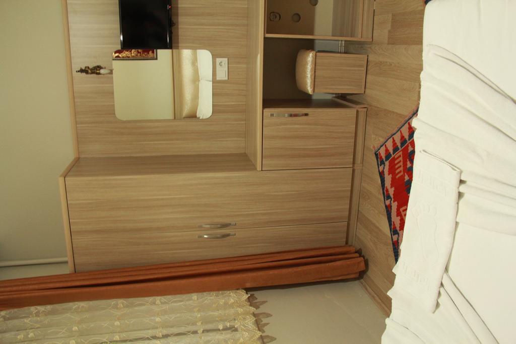 Hotel Bonjour Hotel