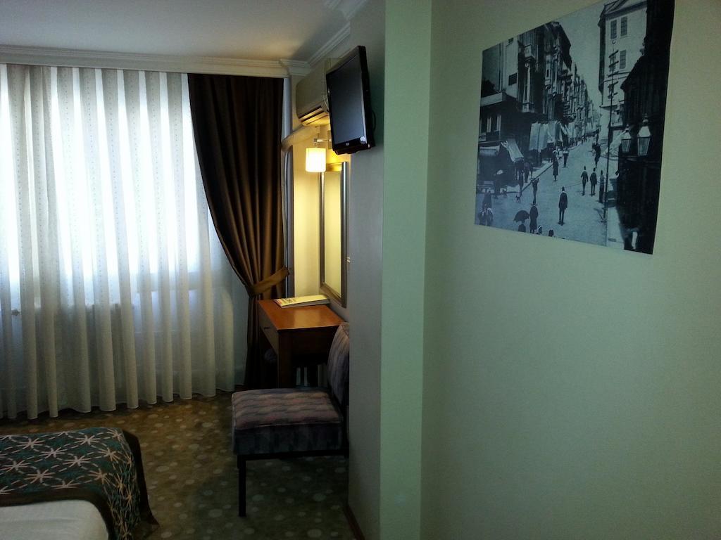 Hotel Avlonya