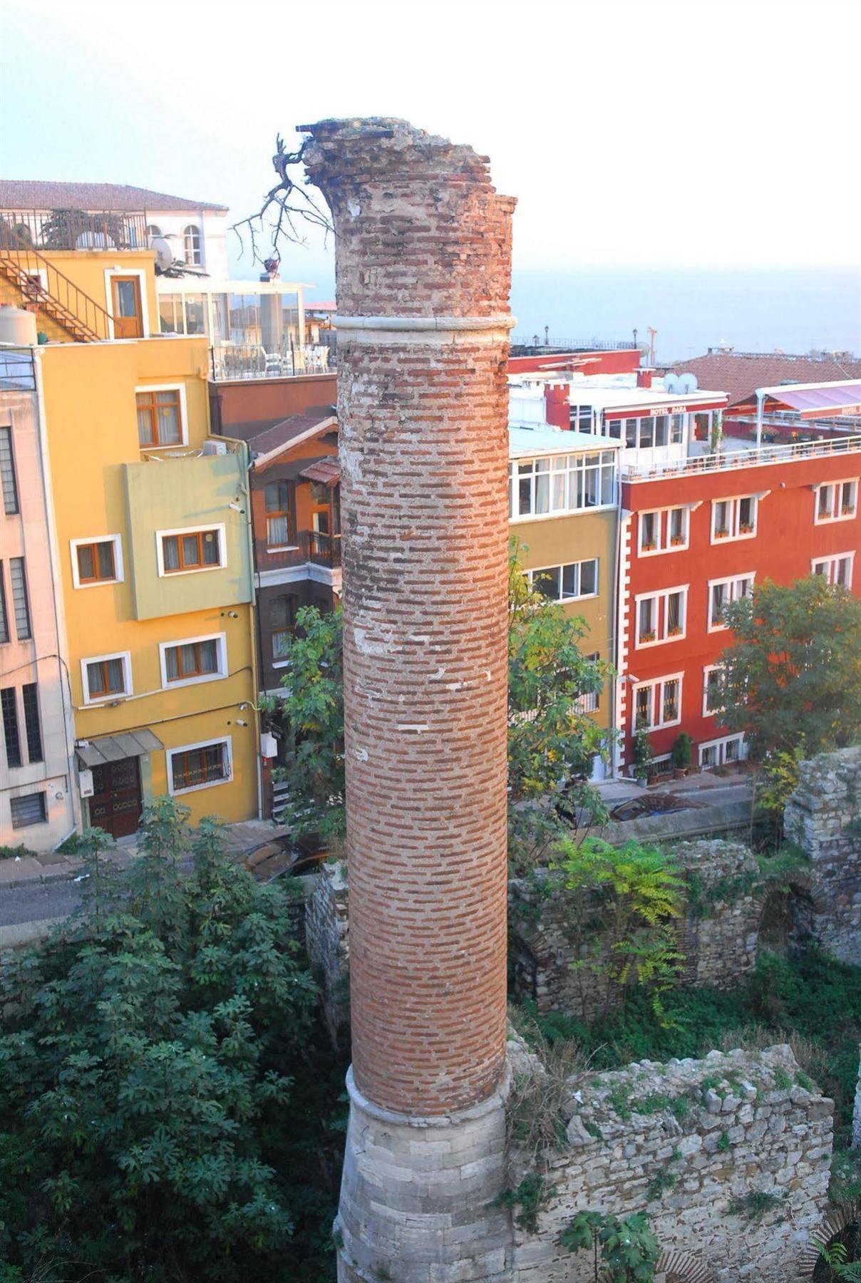 Otel Stone Old 3*
