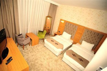 Hotel Vplus Atasehir 3*