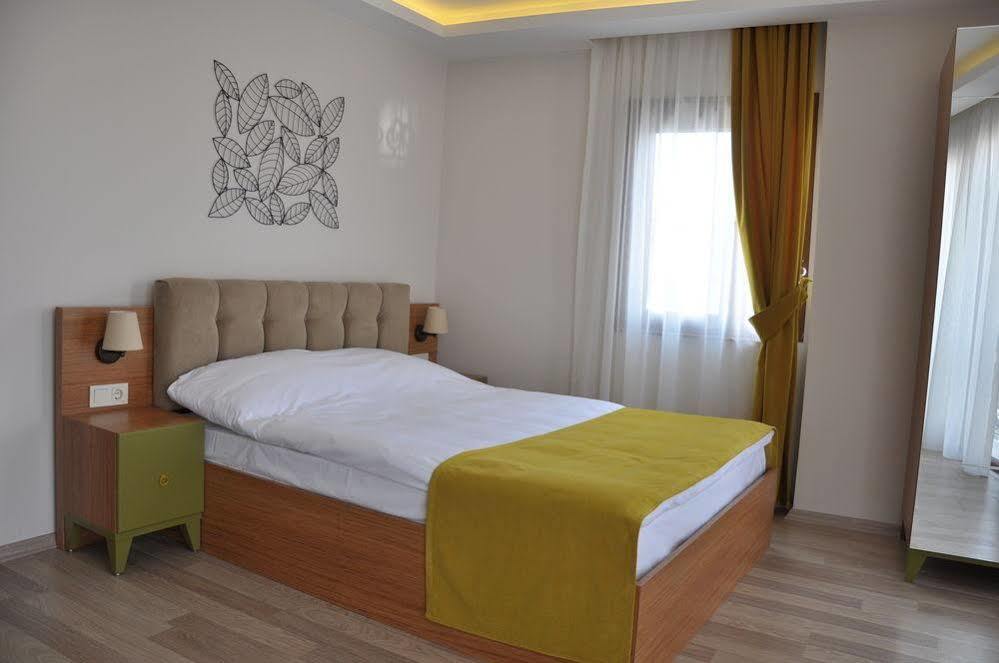Almond Hill Aparthotel