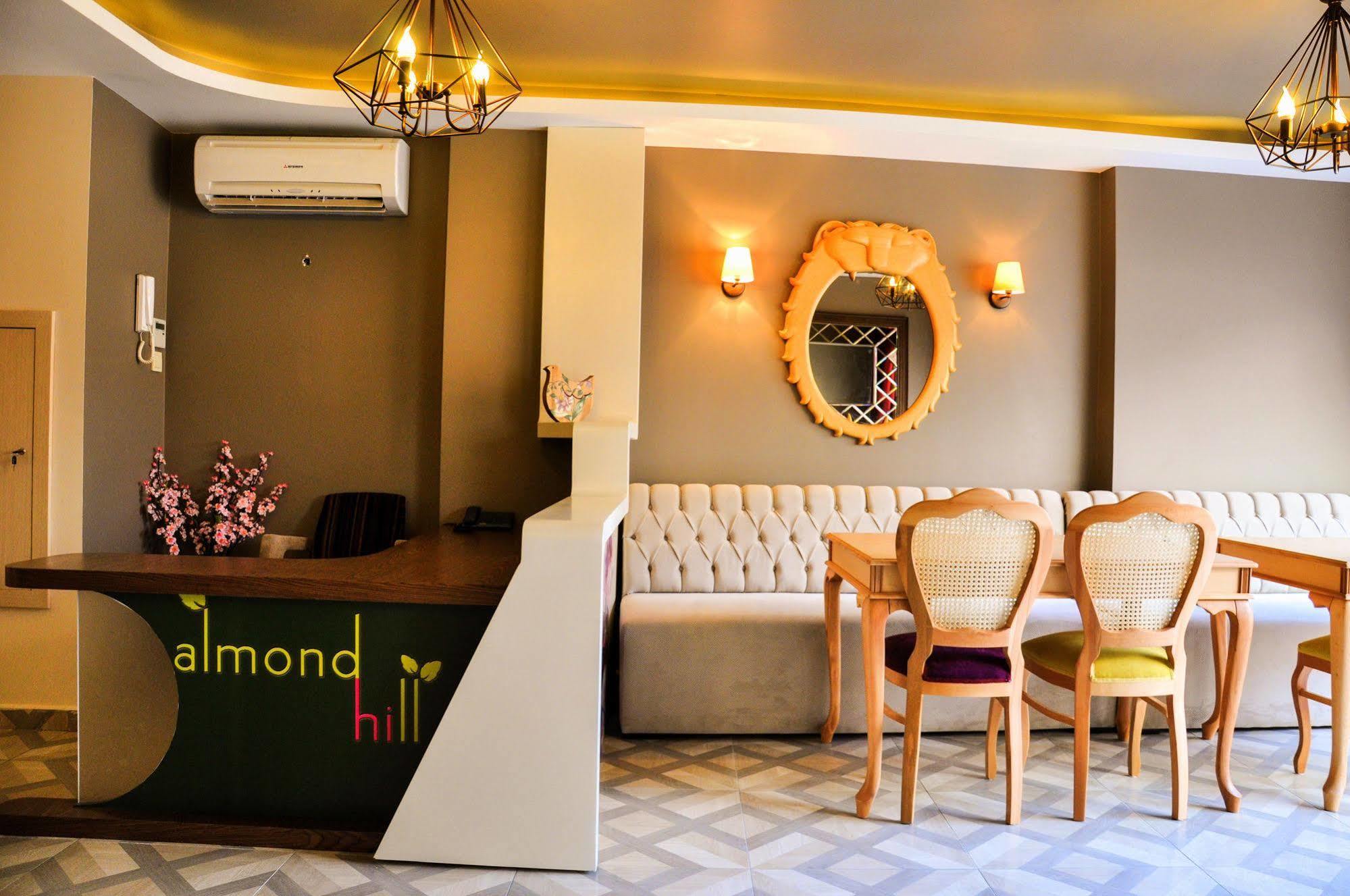 Almond Hill Aparthotel 2*