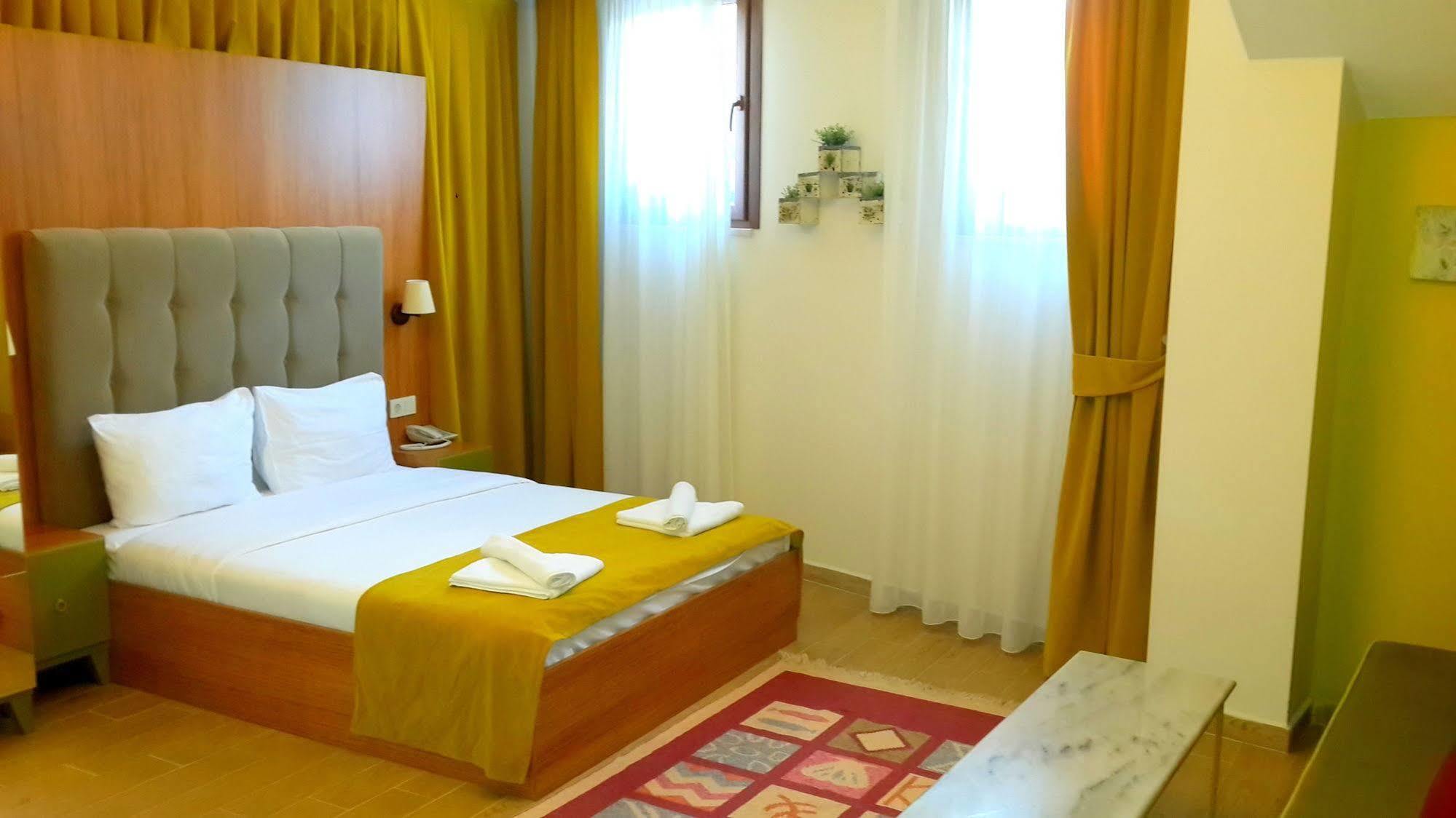 Almond Hill 2* Istanbul