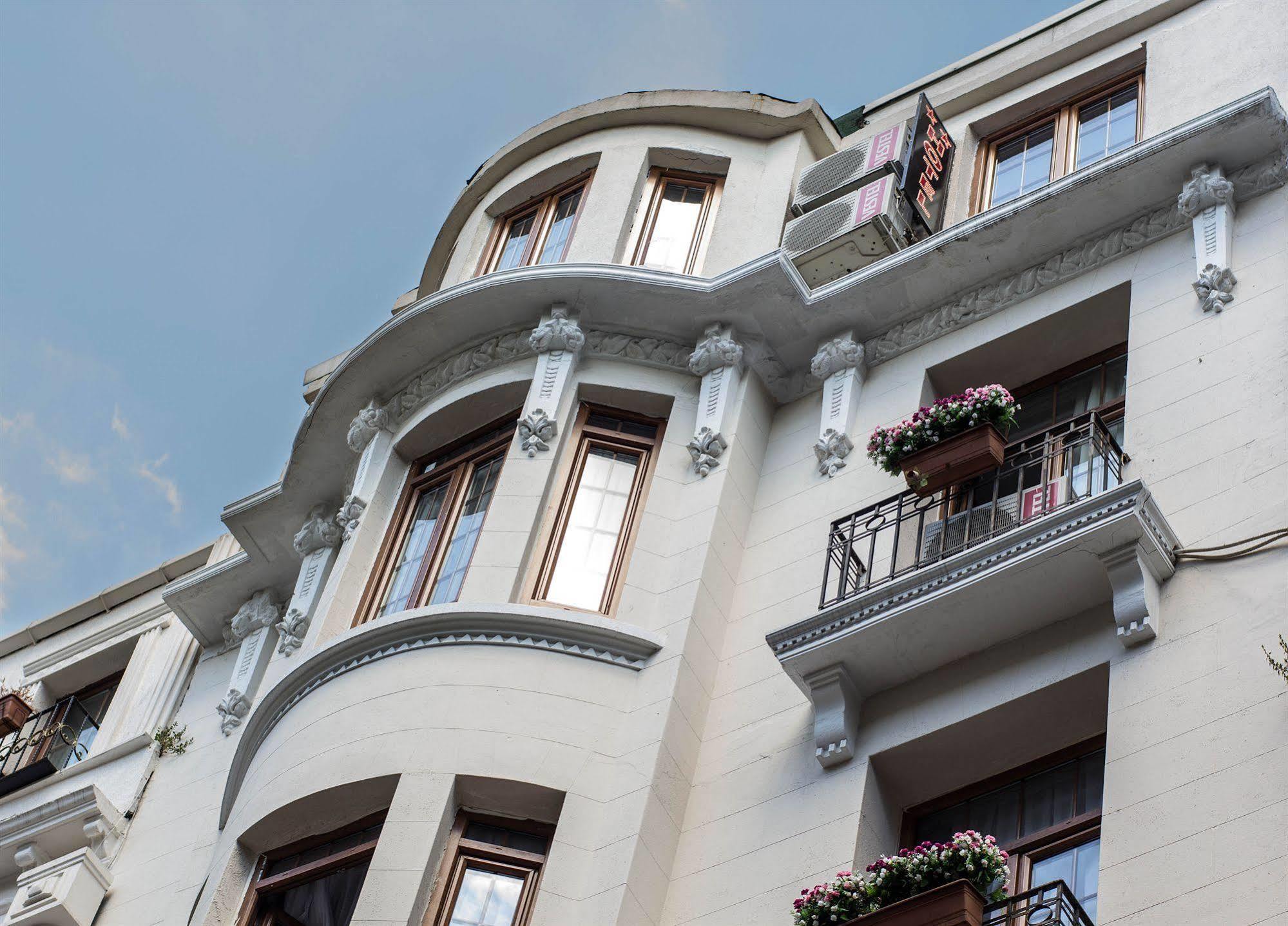 Grand Palmiye Hotel Istanbul