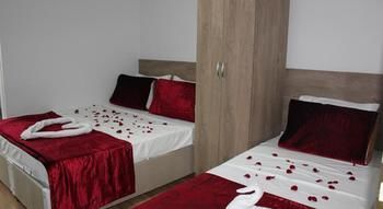 Rozza Hotel