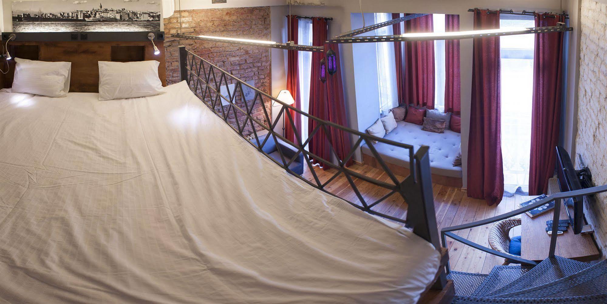 Hotel Peradays