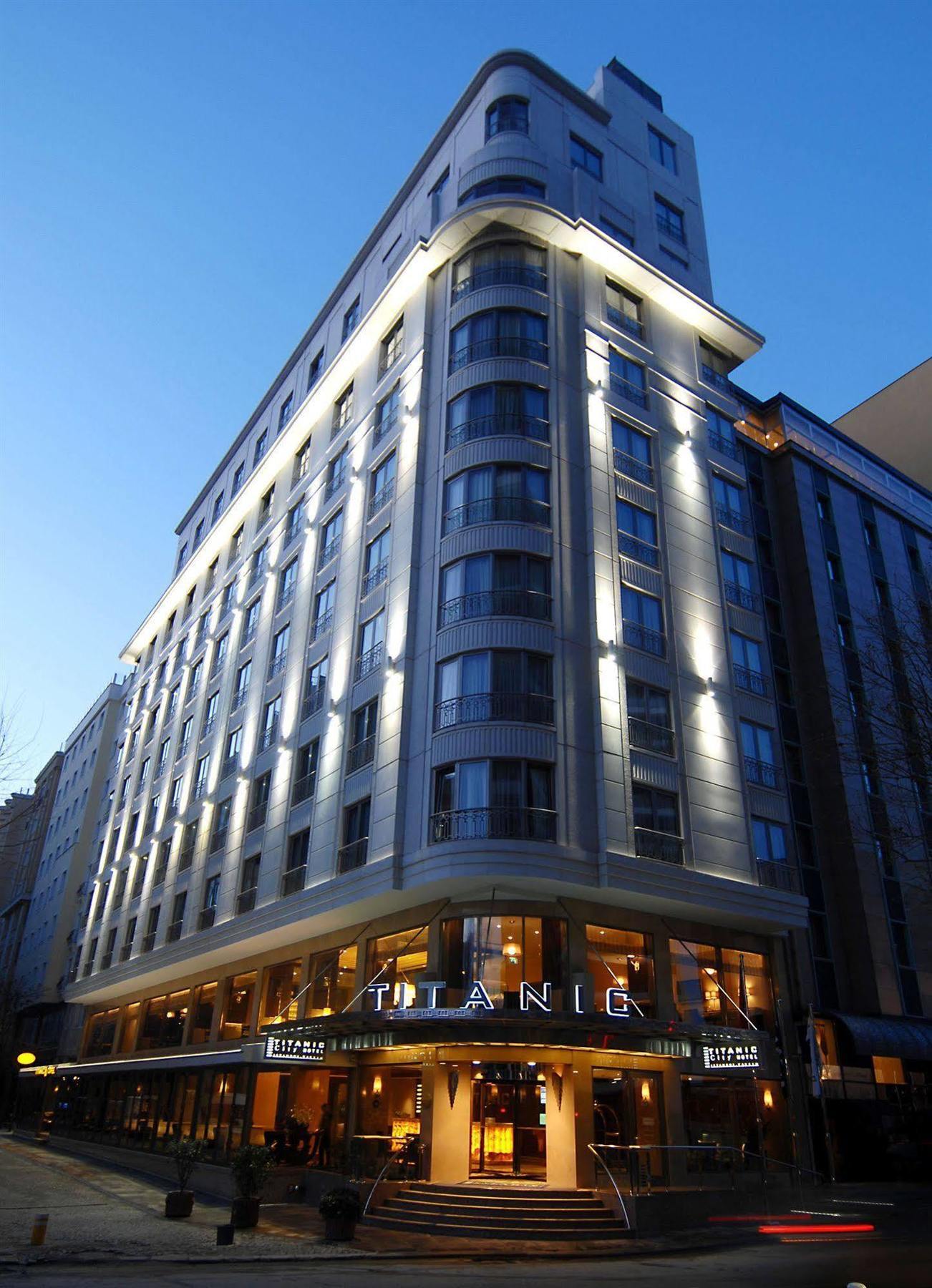 Titanic Taksim Hotel