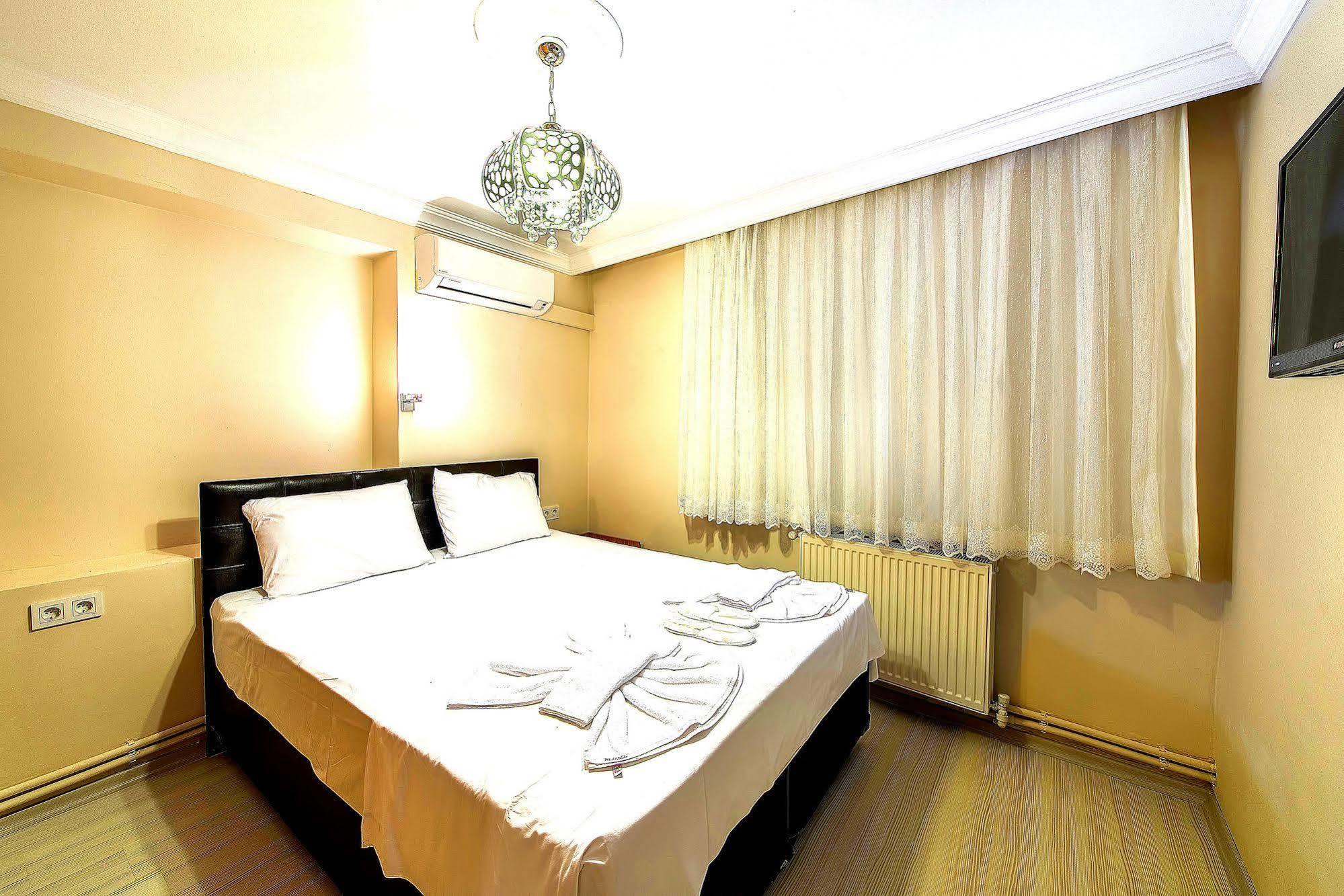 Efe Apartment Istanbul