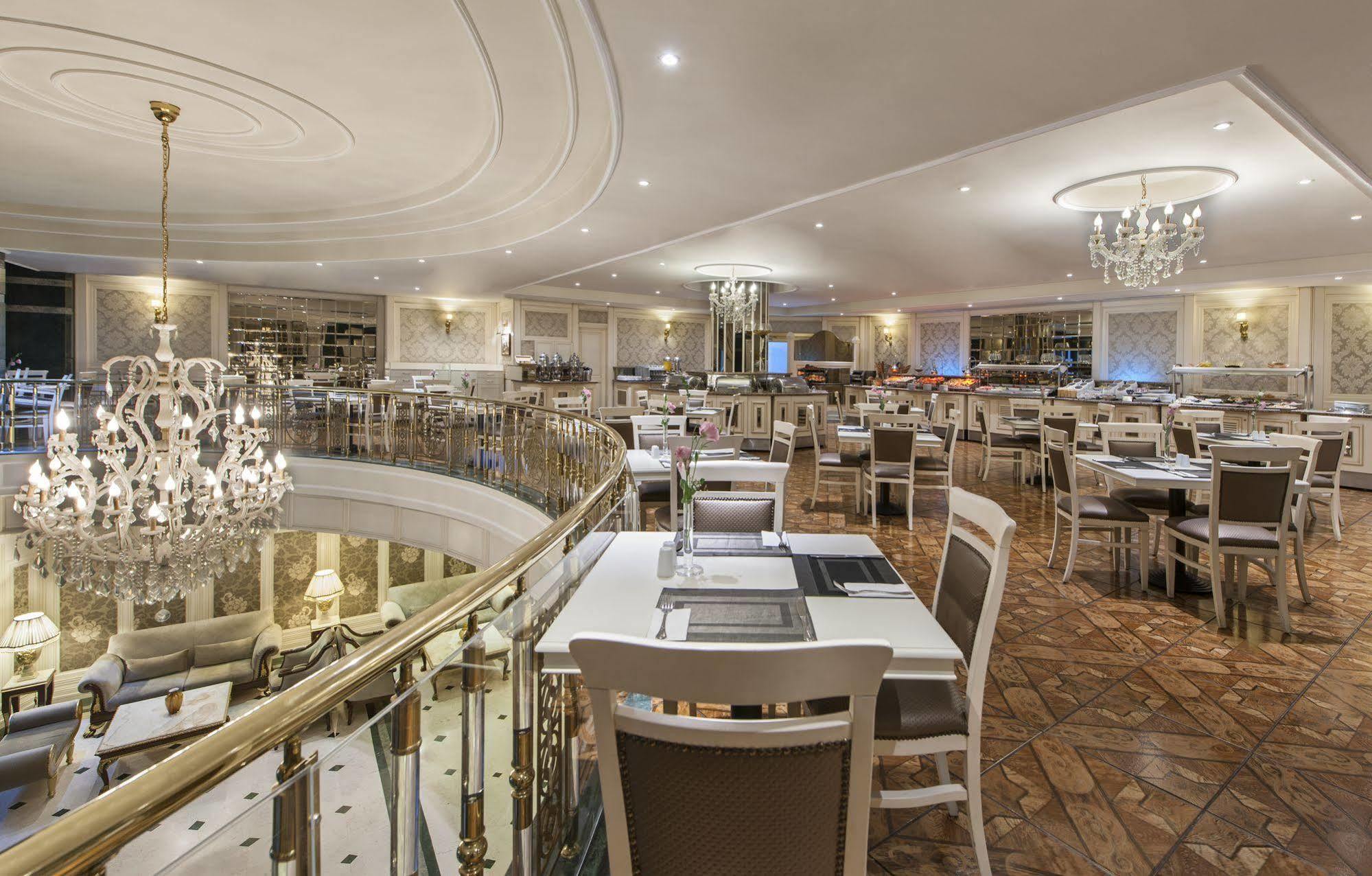Elite World Comfy Taksim Hotel