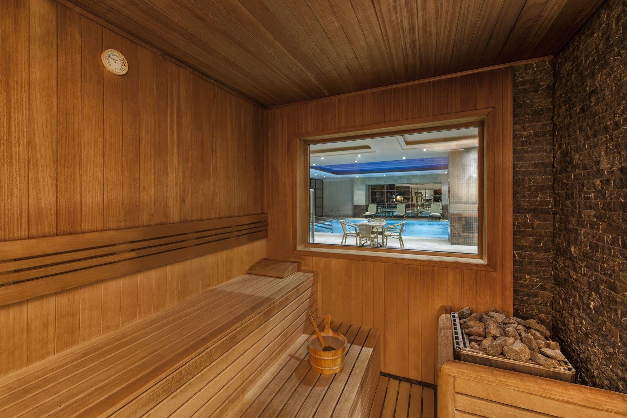 Elite World Comfy Taksim Hotel 4*