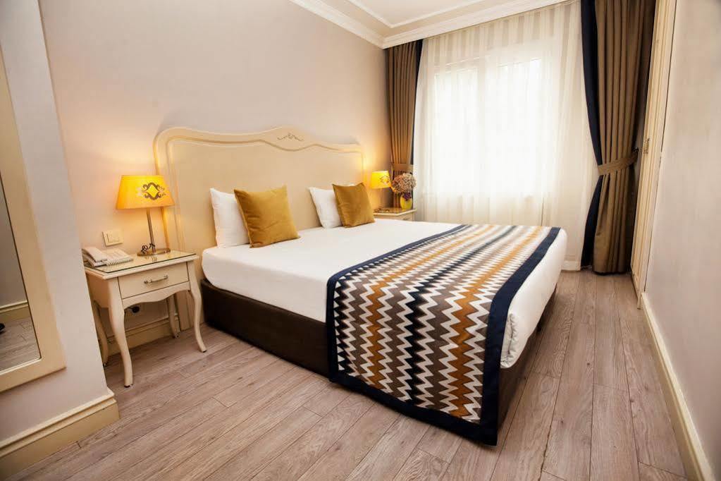 Just Hotel