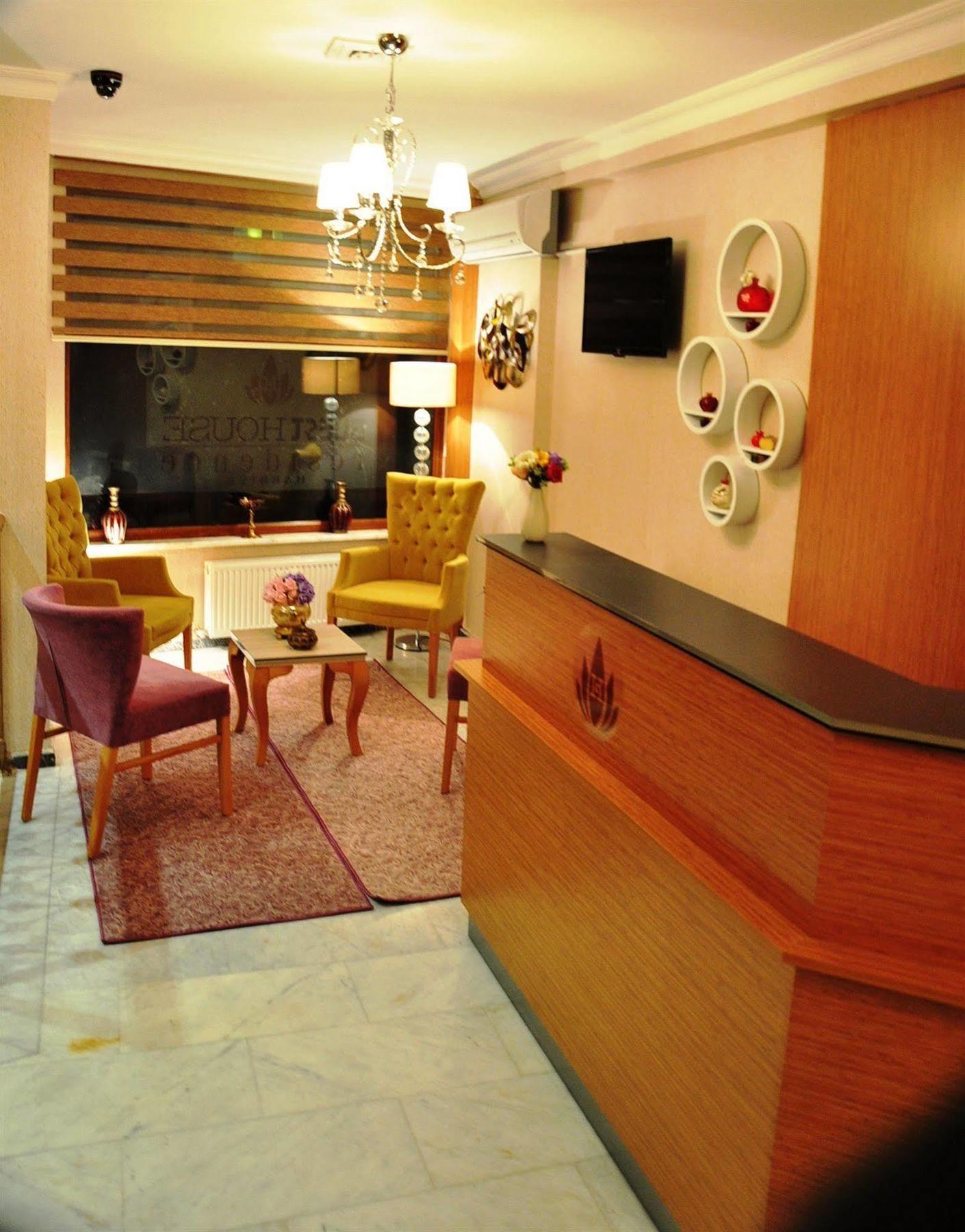 Hotel Harbiye 2*