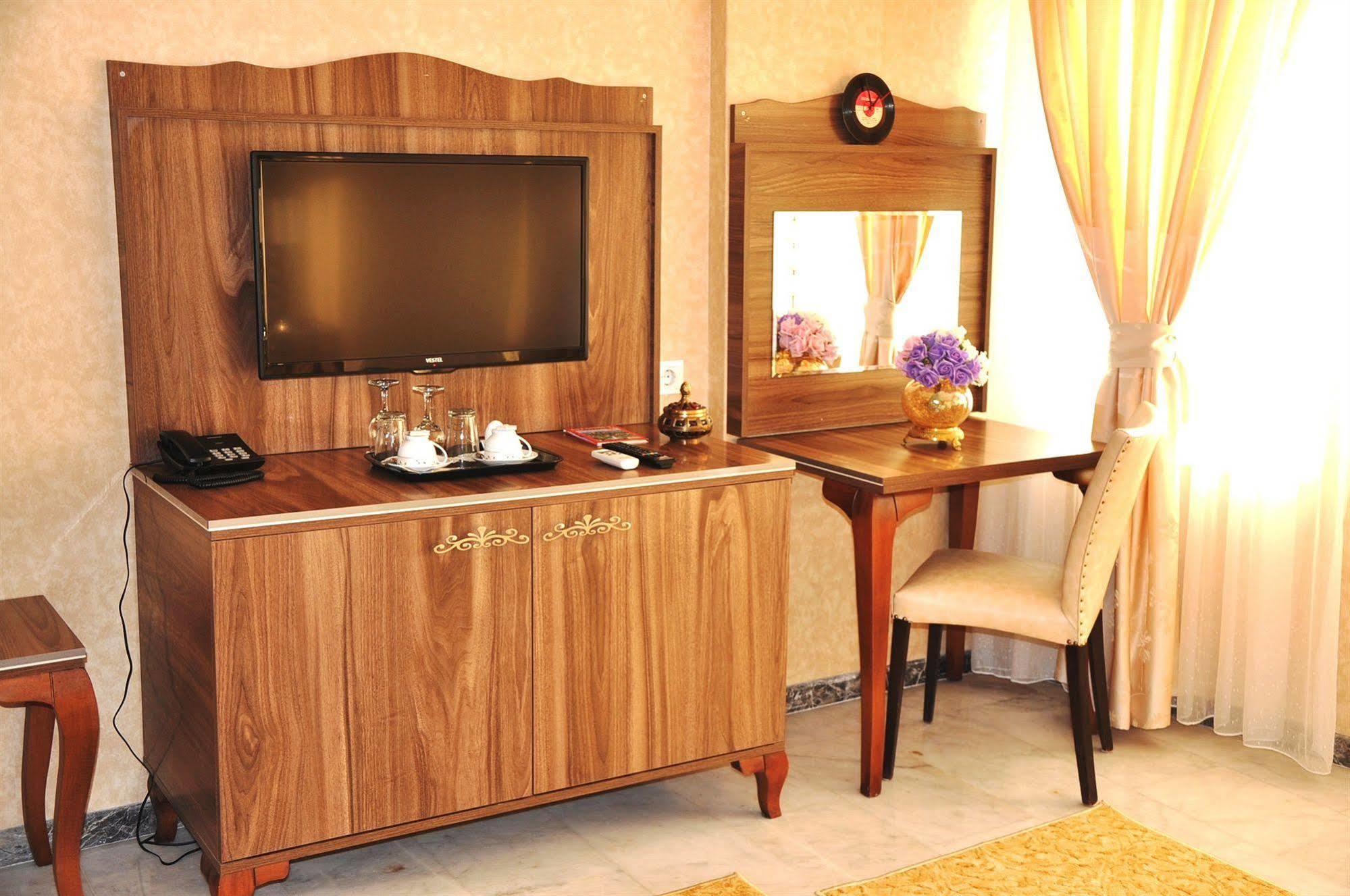 Hotel Harbiye 2*