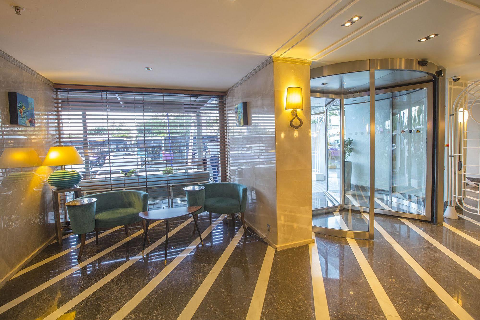 Bosphorus Hotel