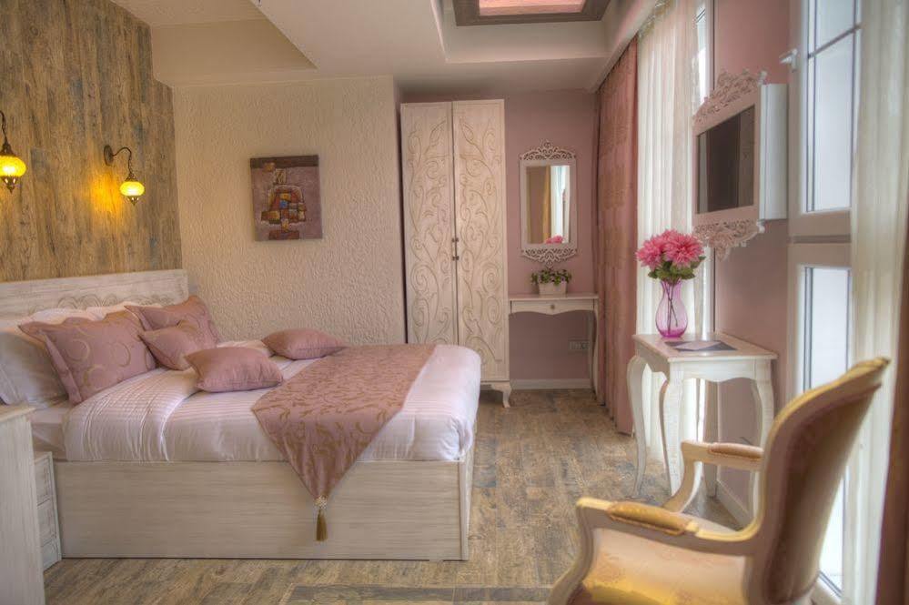Hotel Elegance 4*