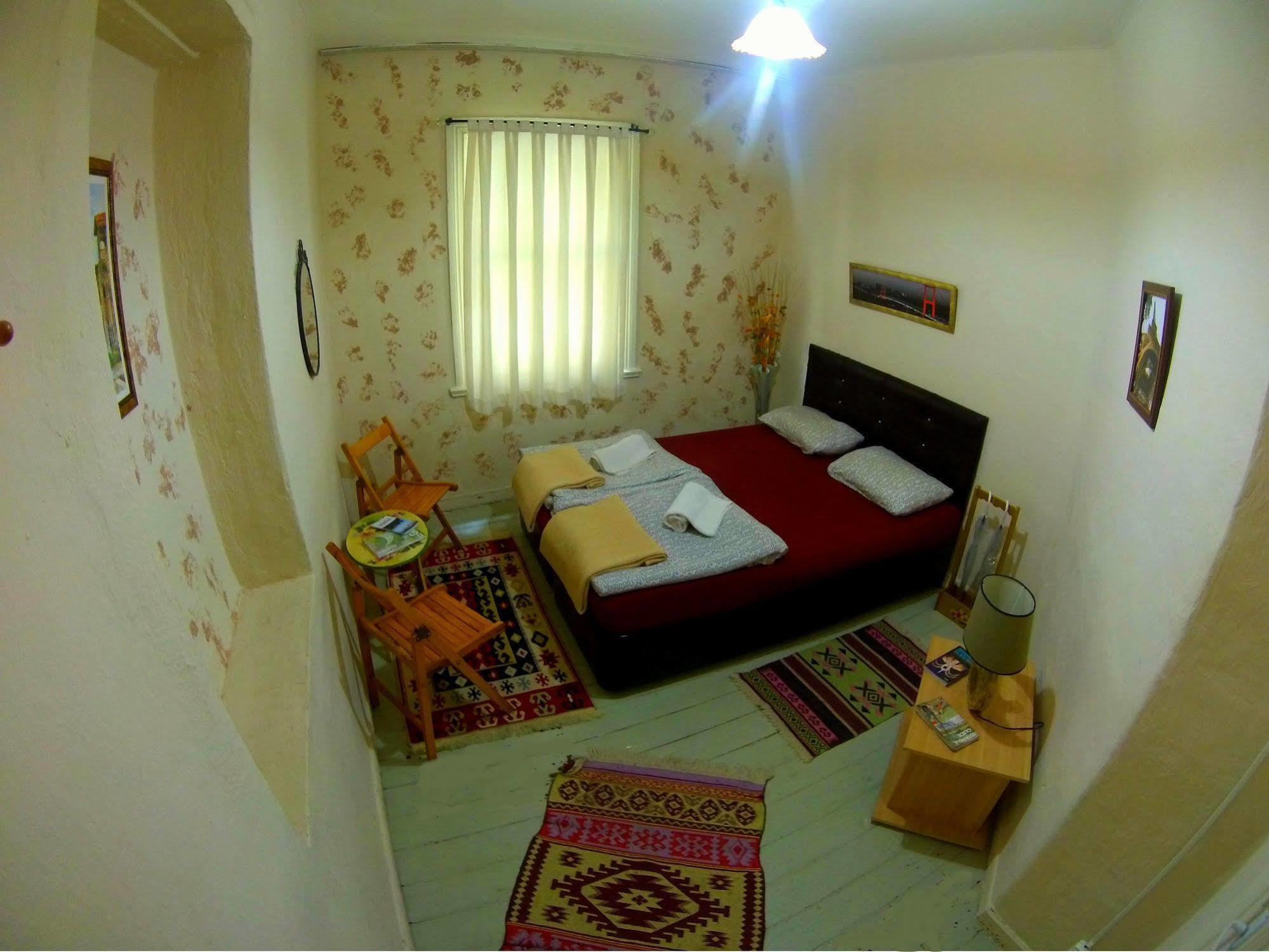 Levanten Hostel