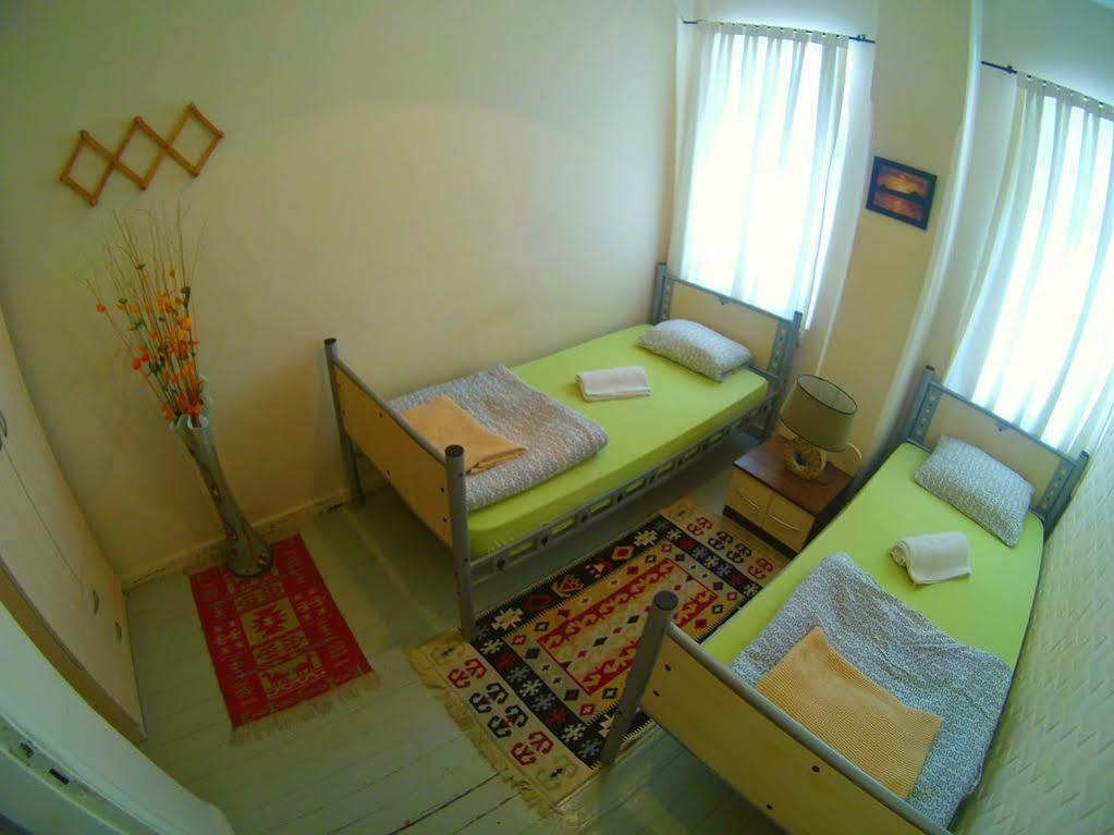 Hostel Levanten *