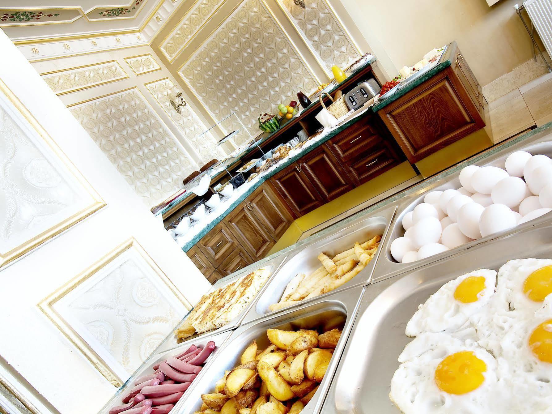 Hotel Sumengen 4*