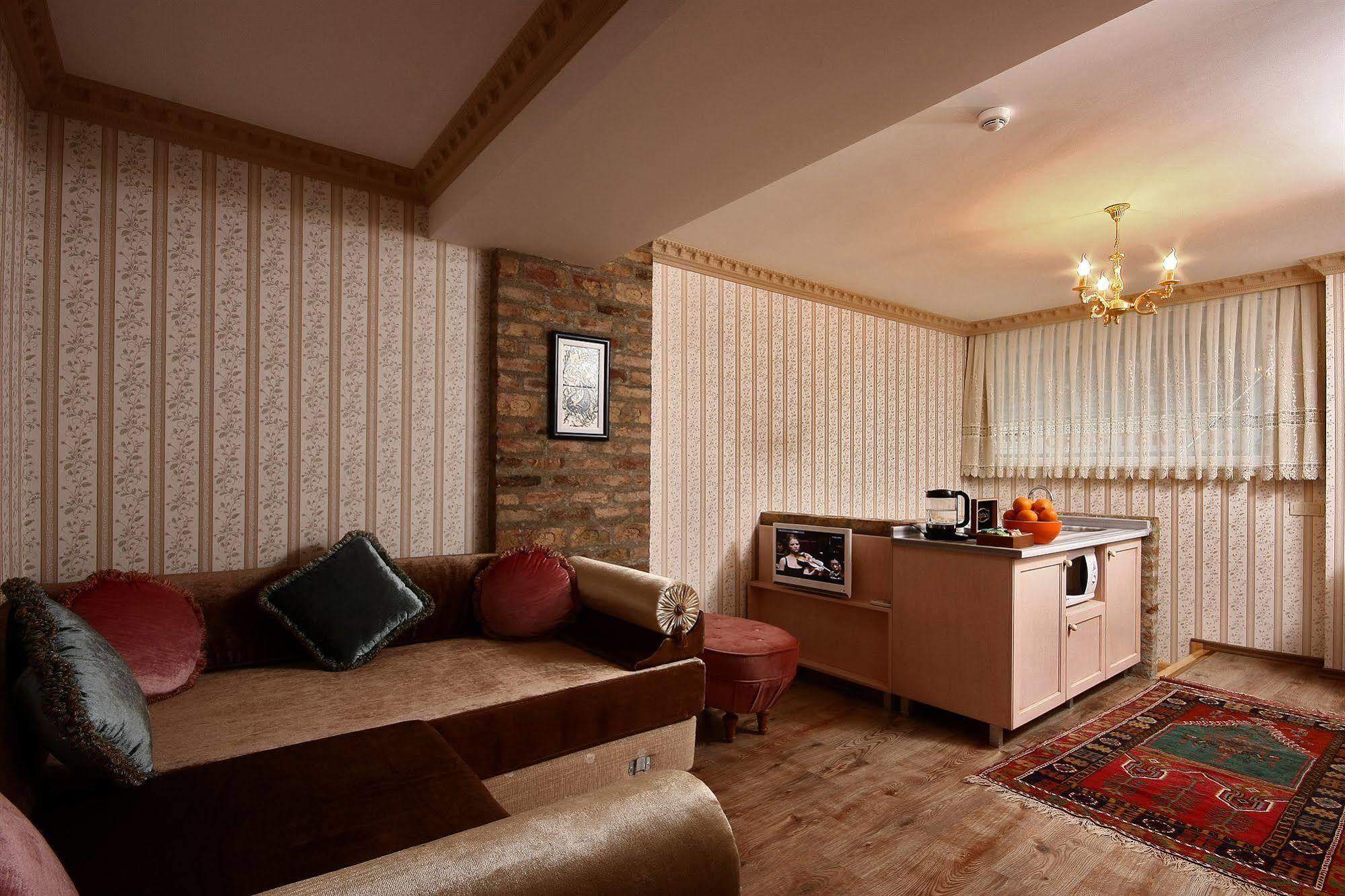 Niles Hotel Istanbul
