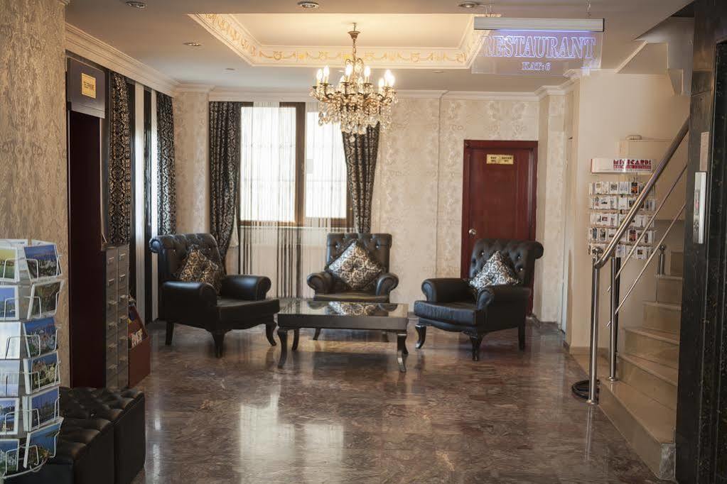 Grand Liza Hotel 3*