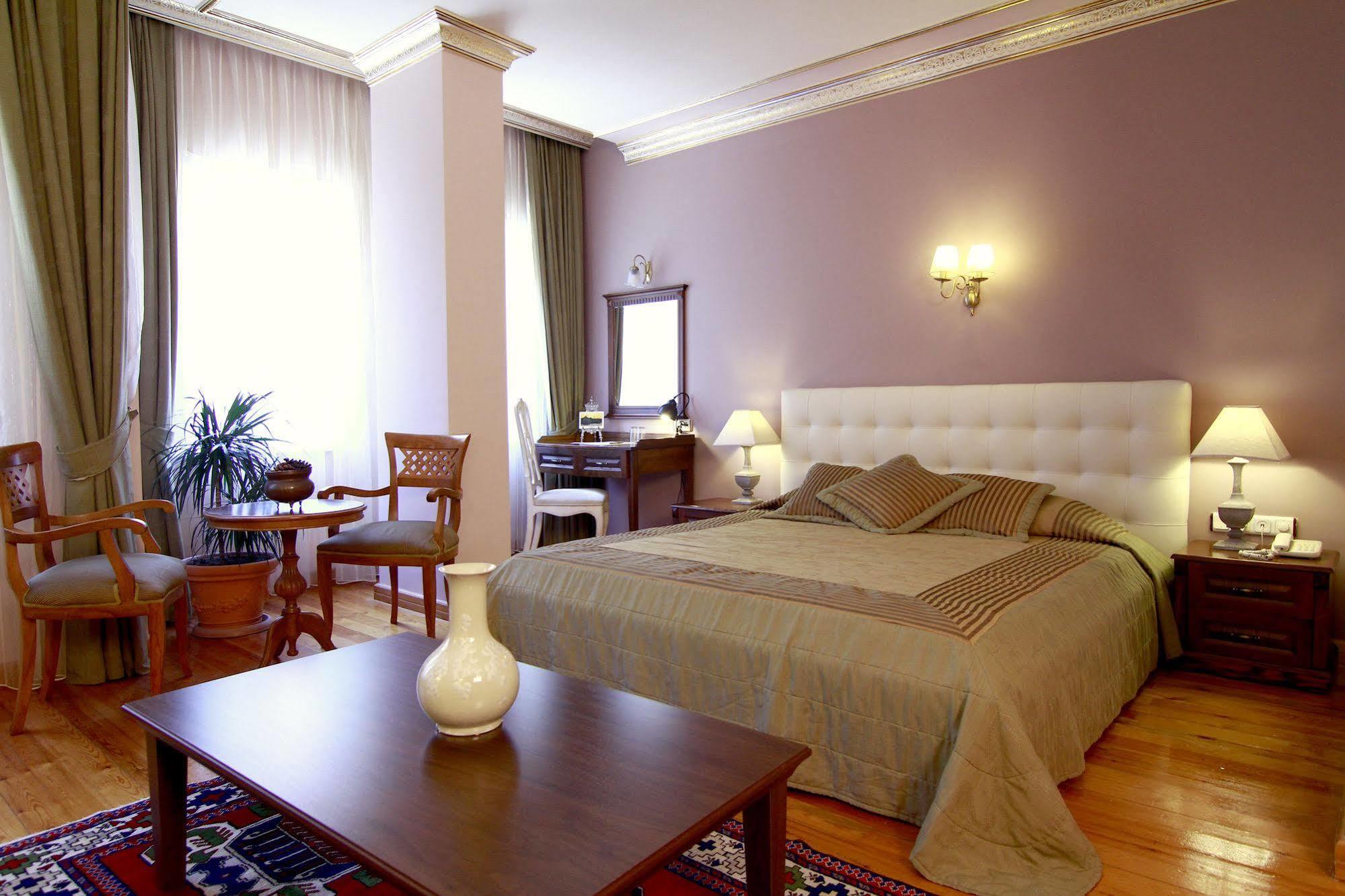 Uyan-special Category Otel 3*