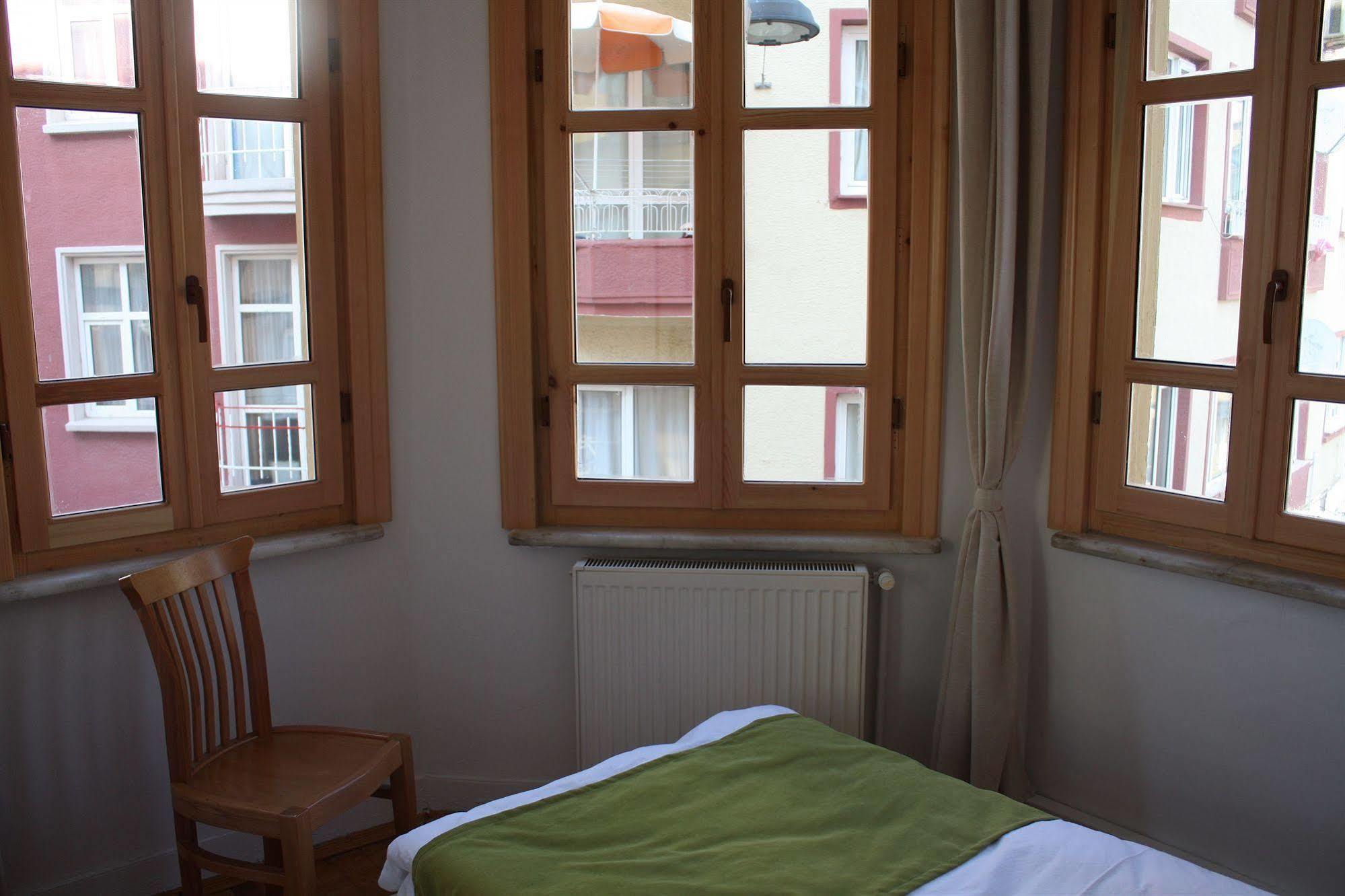Hotel Pi Art Butik