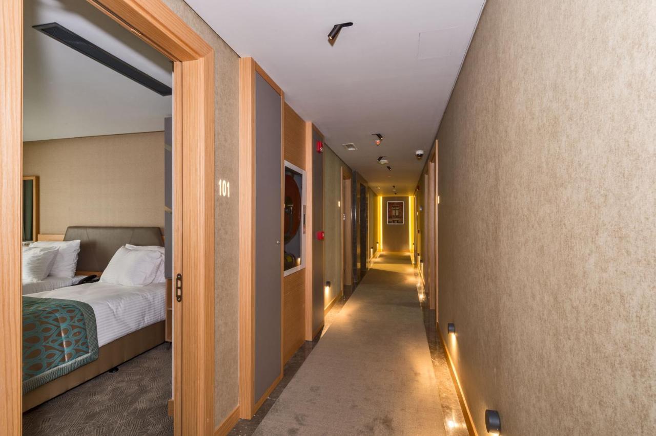 Otel Genova Old 3*