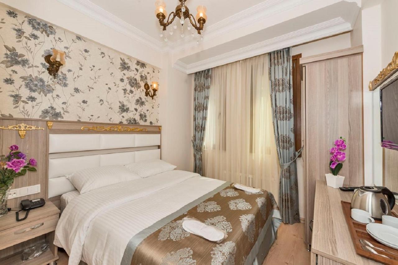 Raimond Hotel