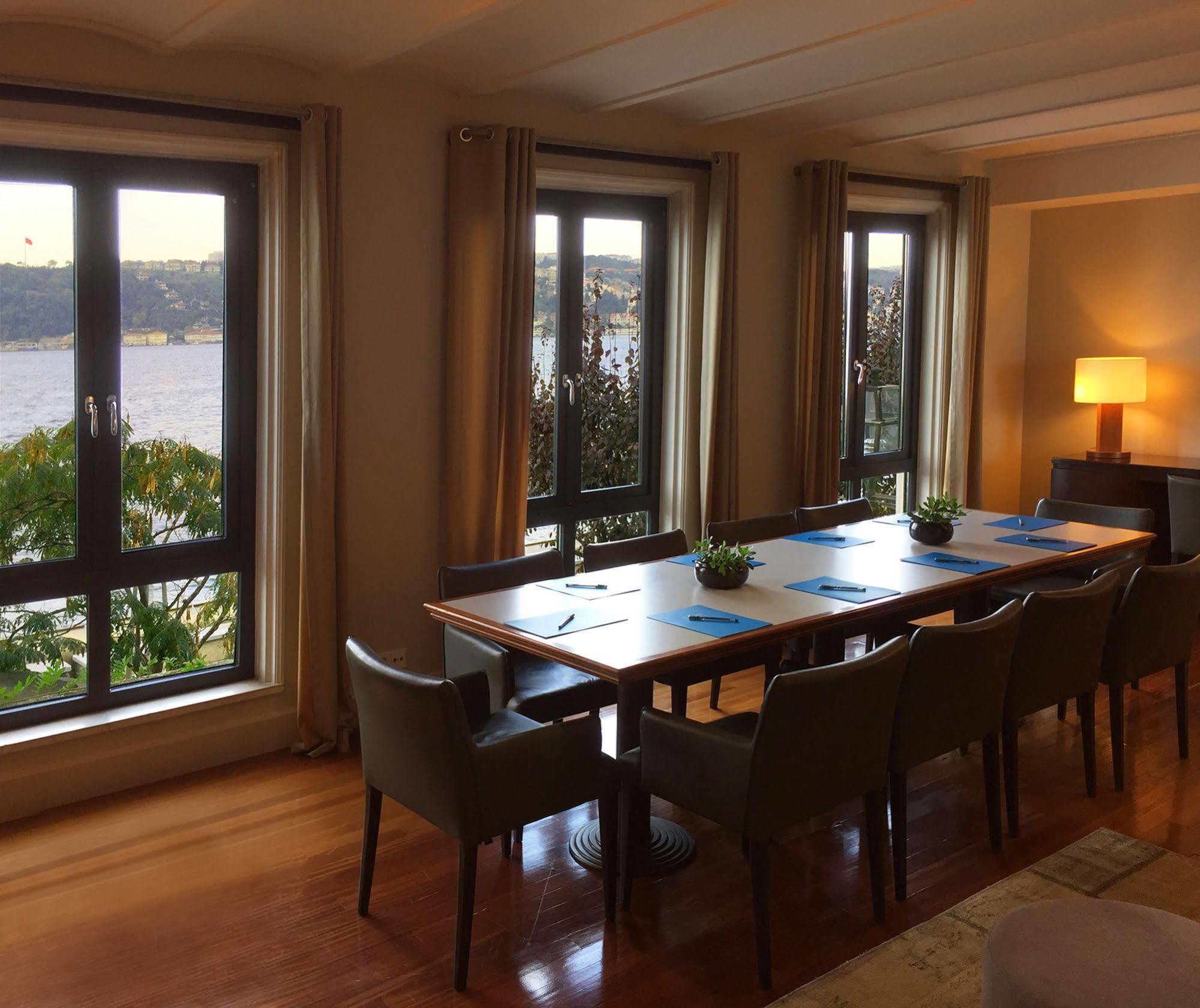 Hotel Sumahan - On The Water 5*