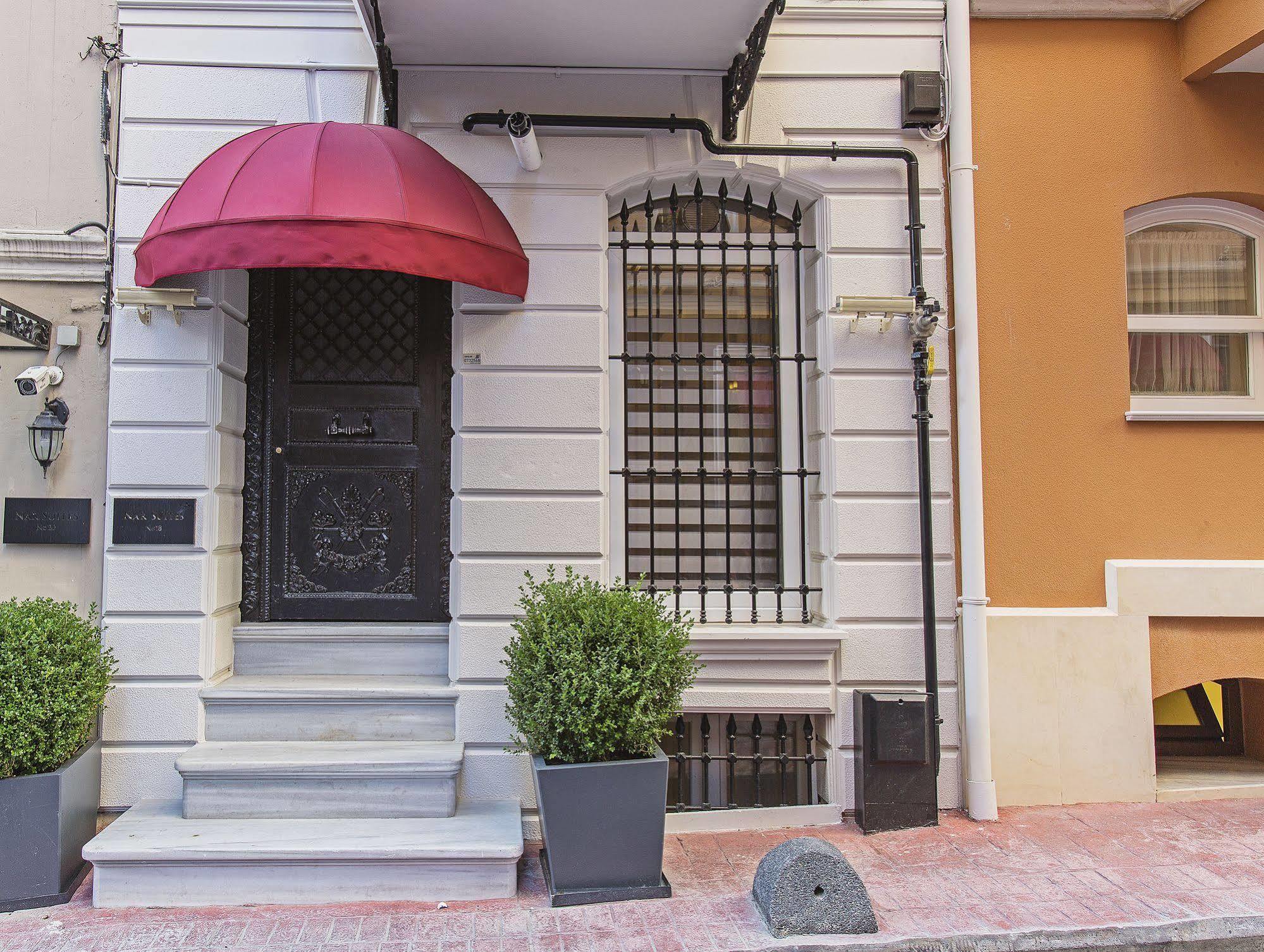 Meroddi Bagdatliyan Istanbul