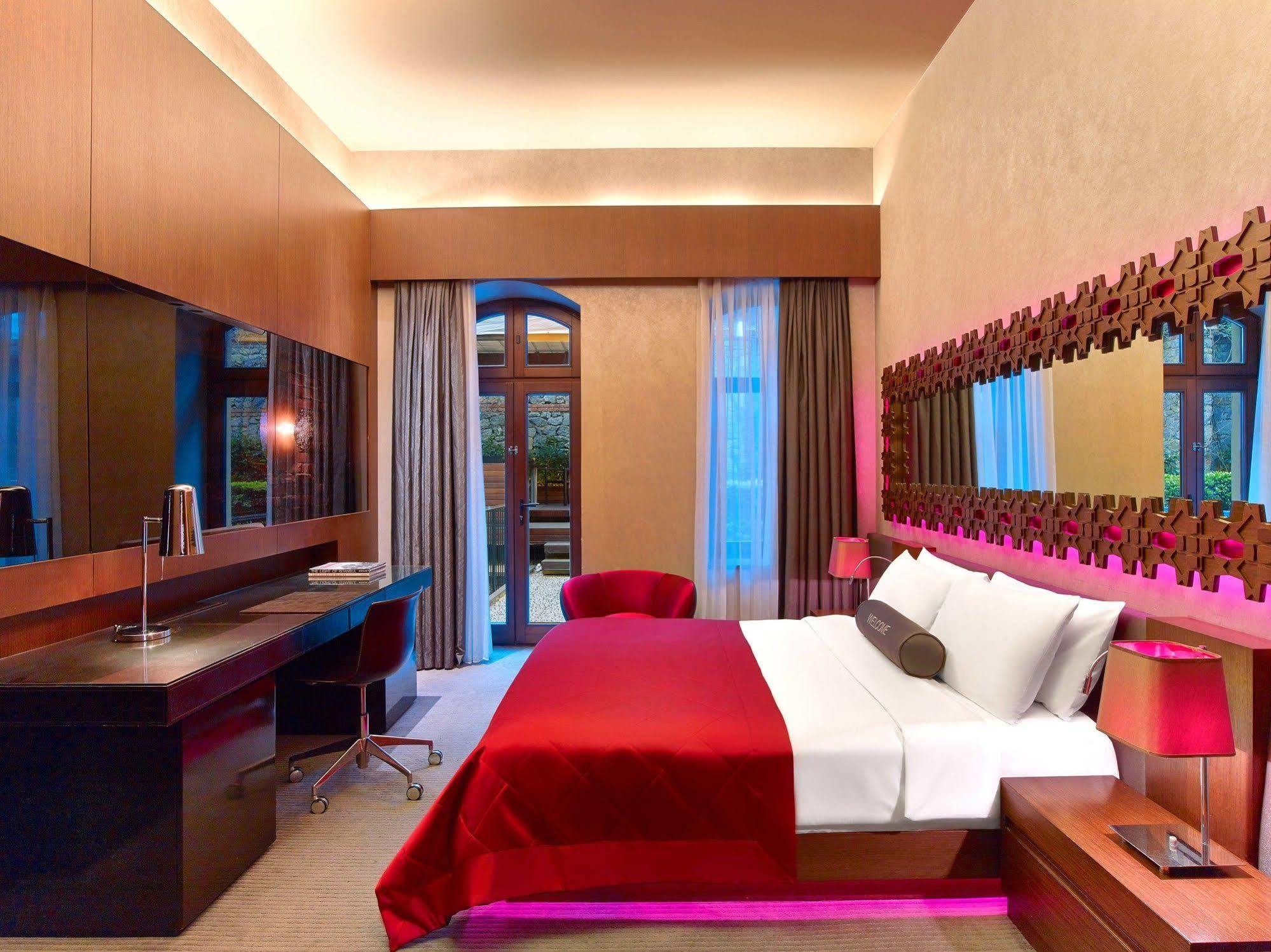 W (adults Only) Hotel
