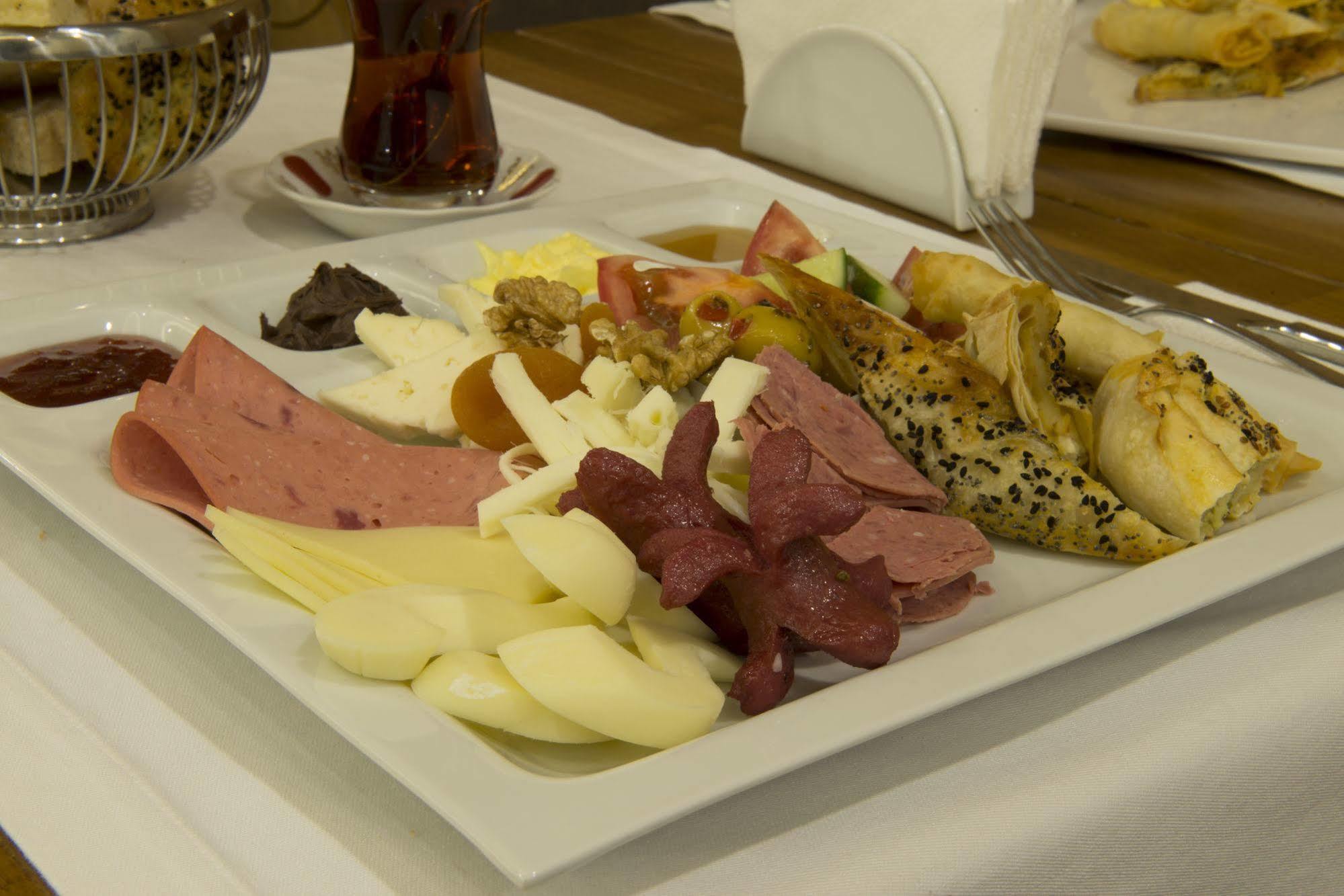 Hotel Cumbali Plaza