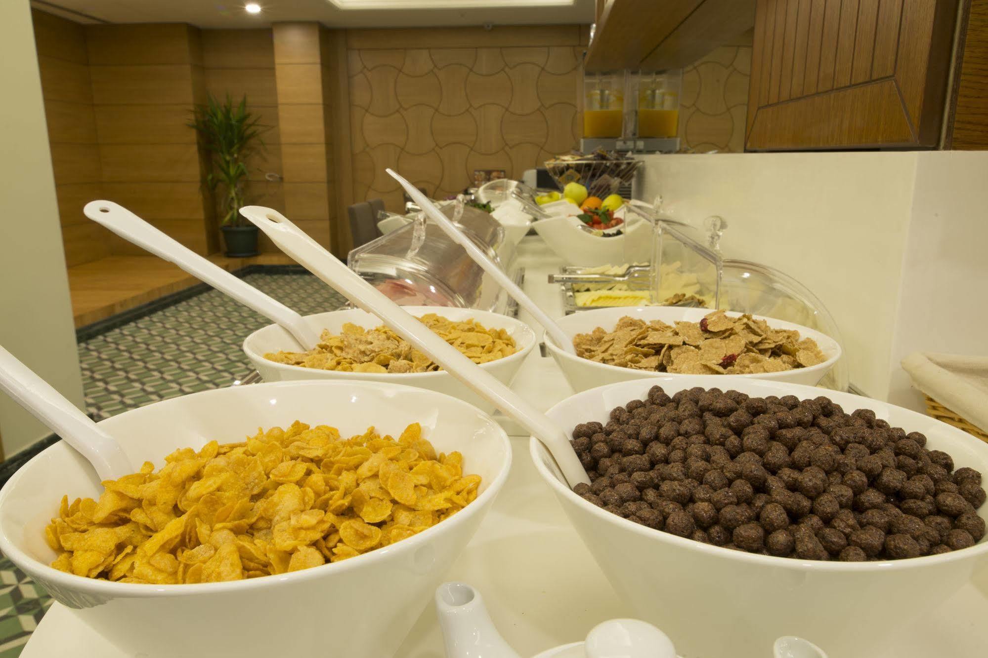 Hotel Cumbali Plaza
