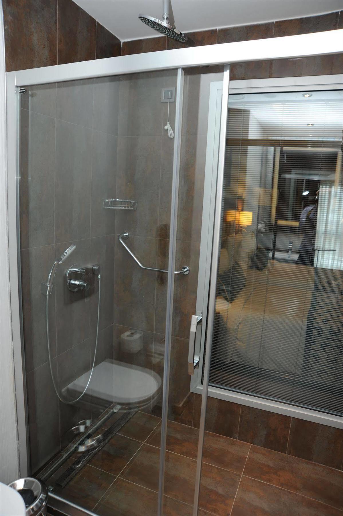 Mercure Altunizade 4*