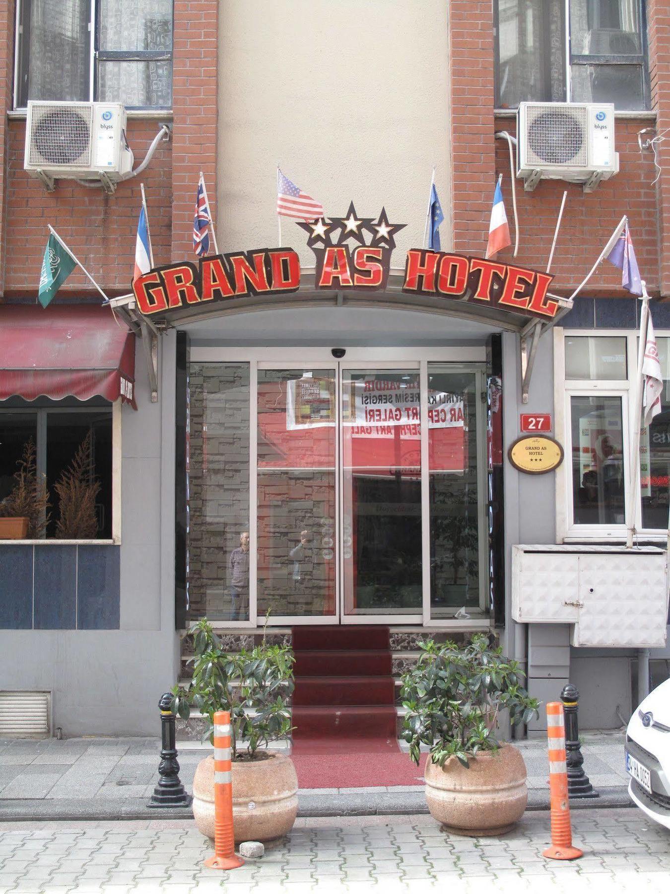 Grand As 3*