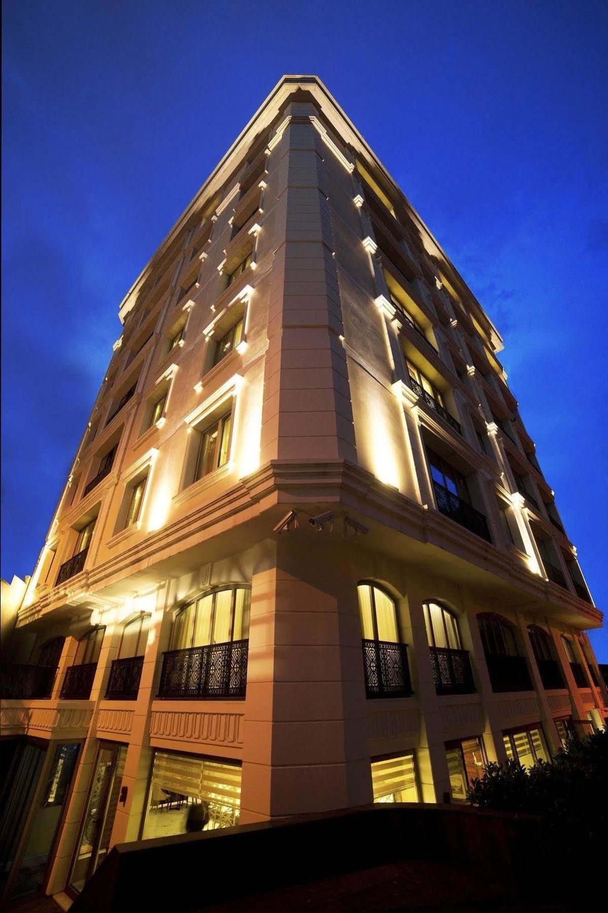 Taba Luxury And Istambul
