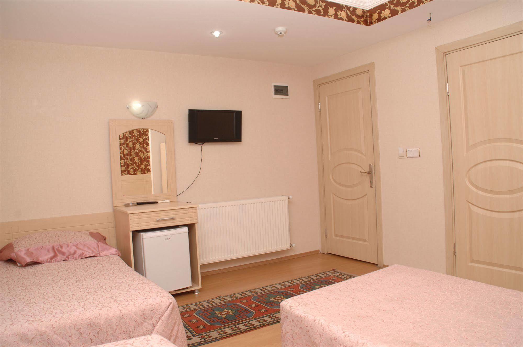 California Hotel Istanbul