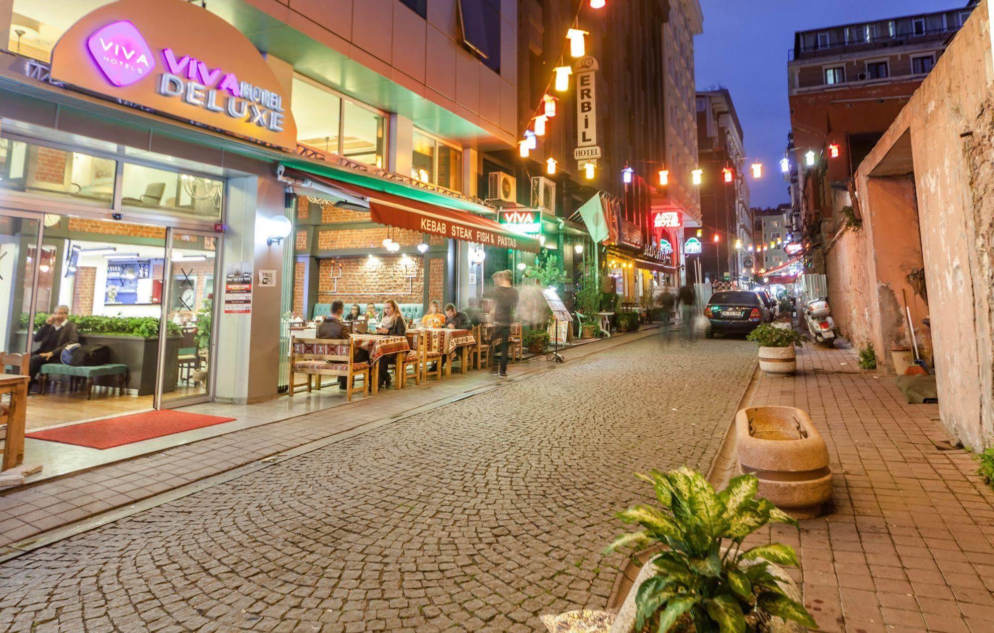 Viva Deluxe Hotel 3*