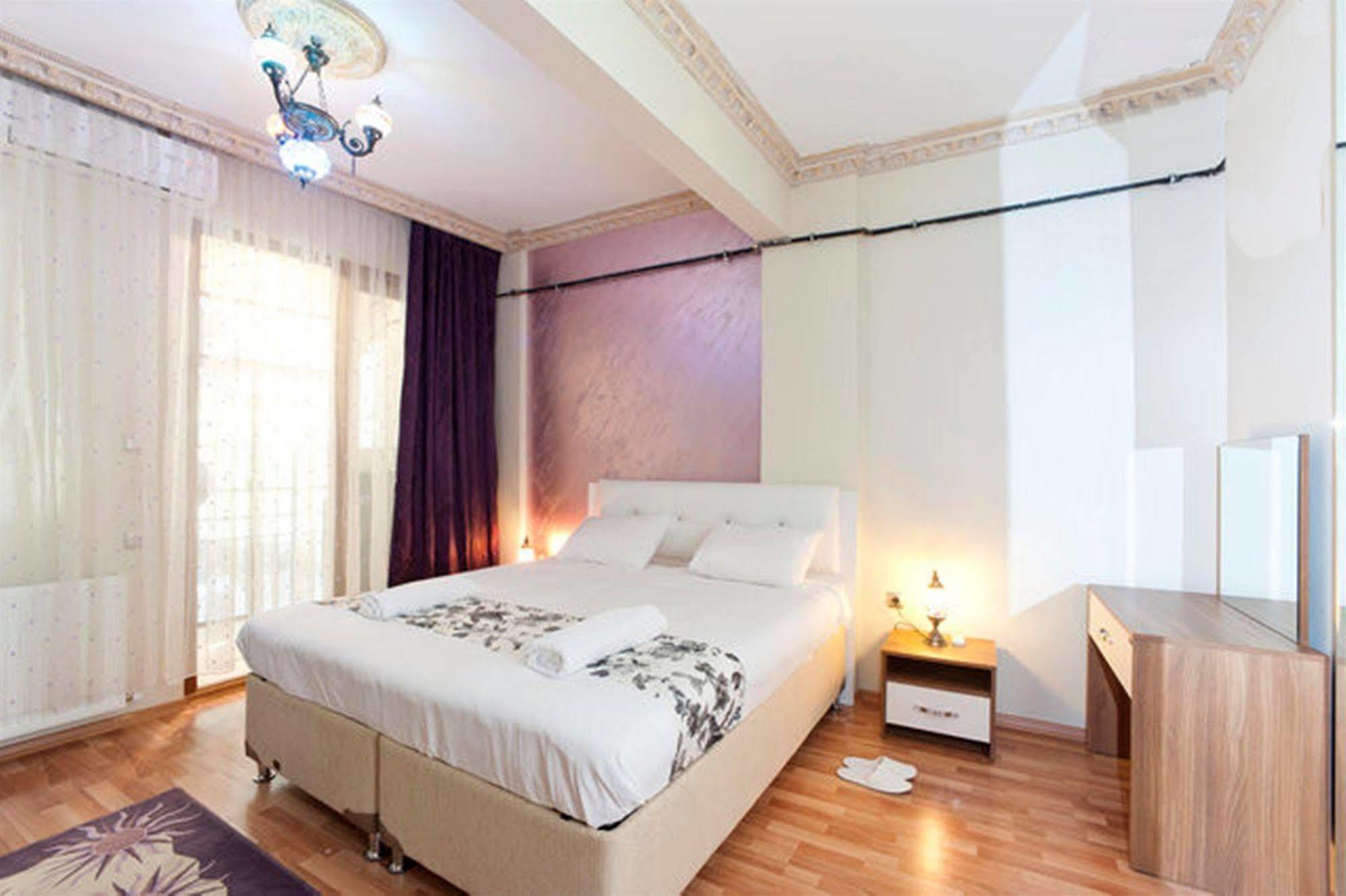 Adonis House Taksim Istanbul