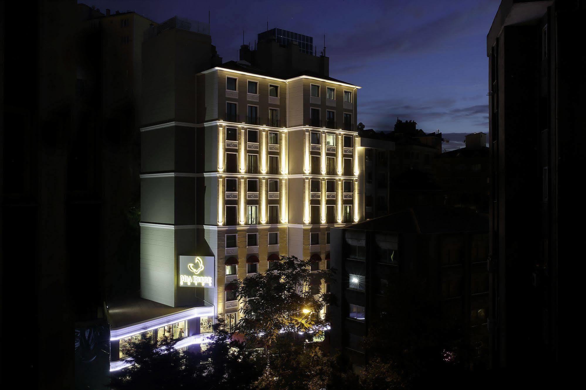 Mia Berre Hotel