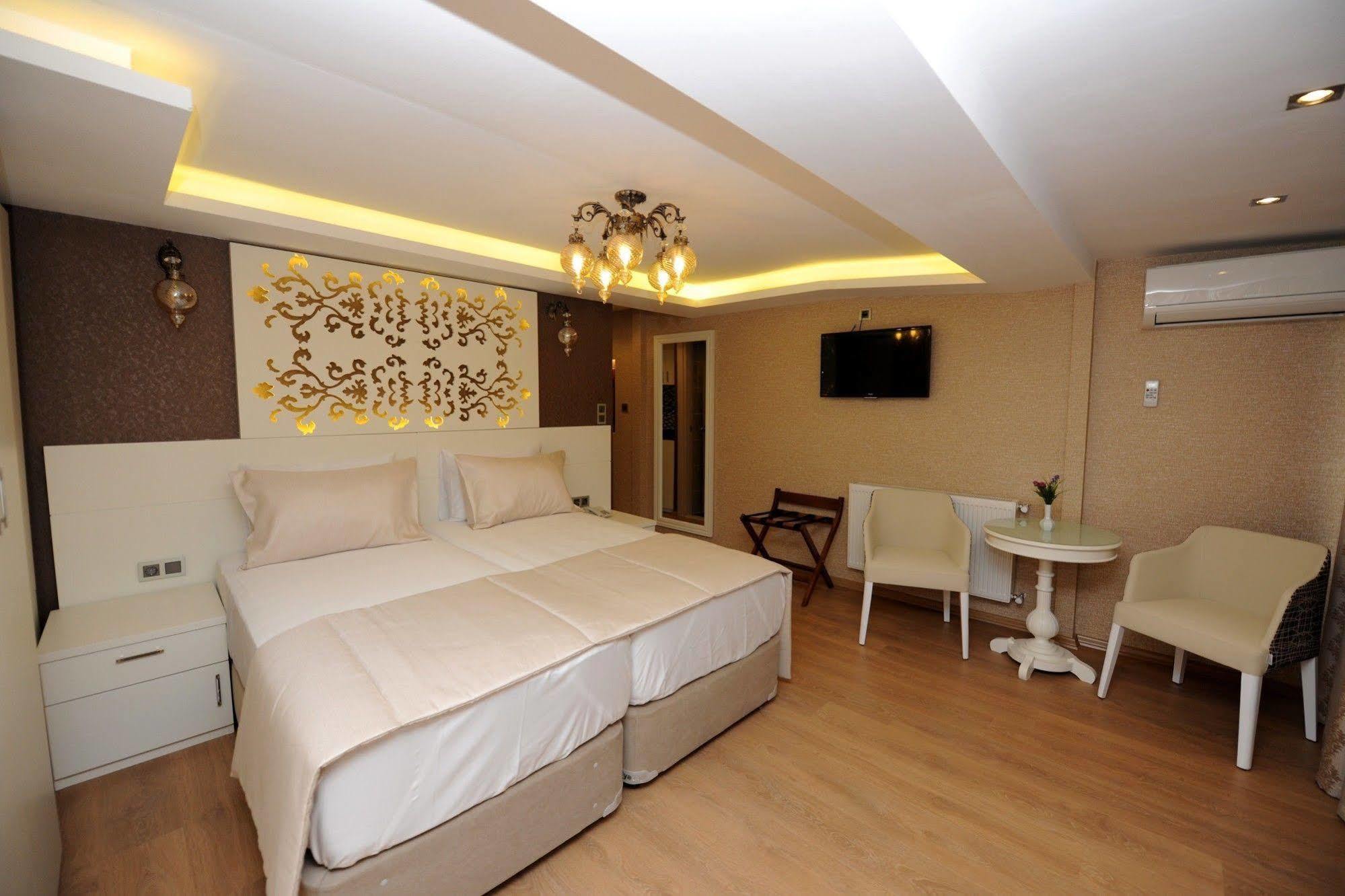 Taxim Hotel 3*
