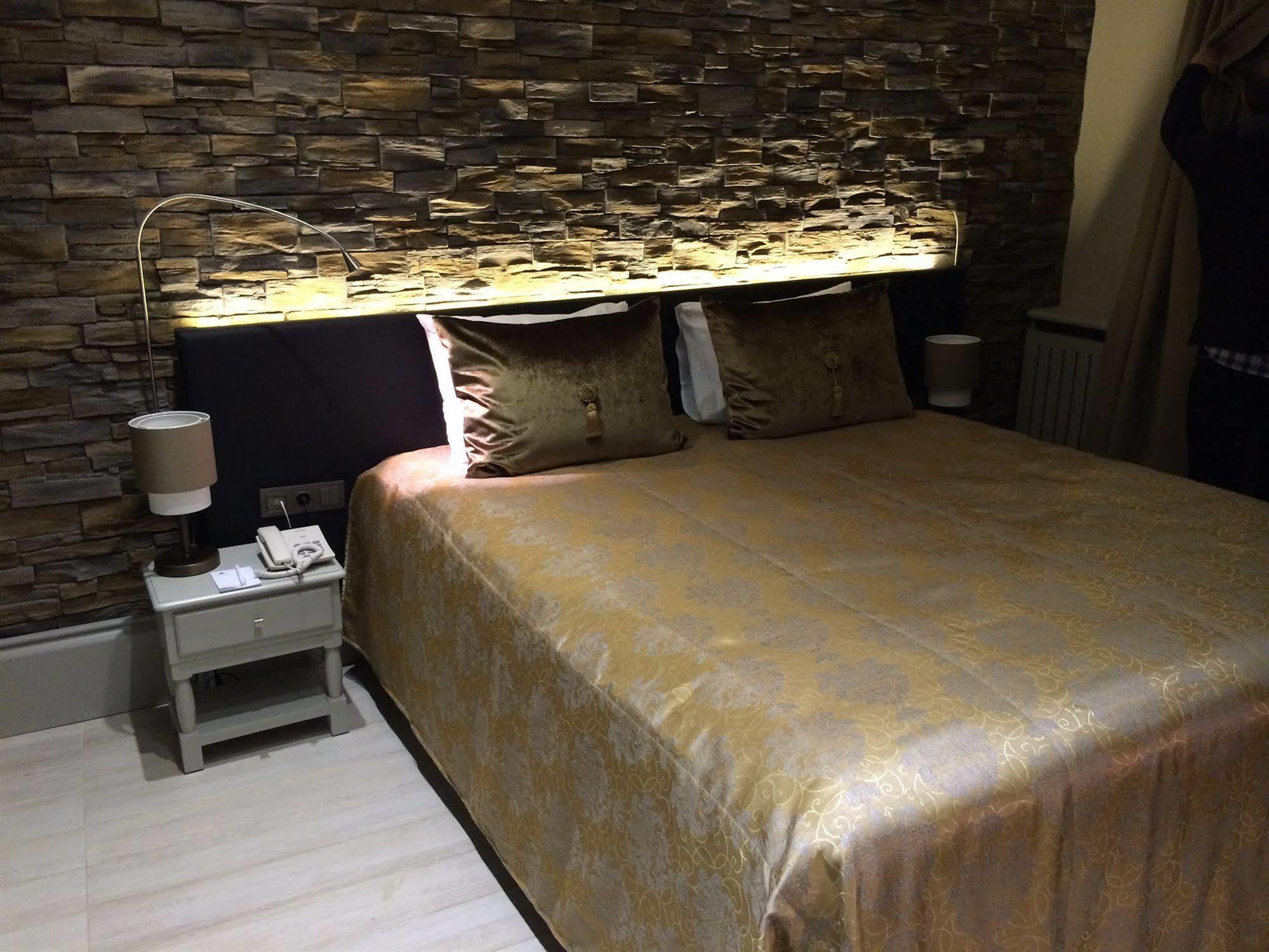 Hotel Aly Port