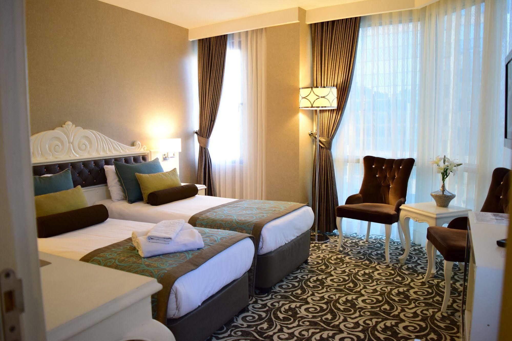 Taksim Line Hotel